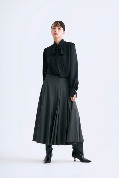 Gentle pleated skirt (Dark gray)
