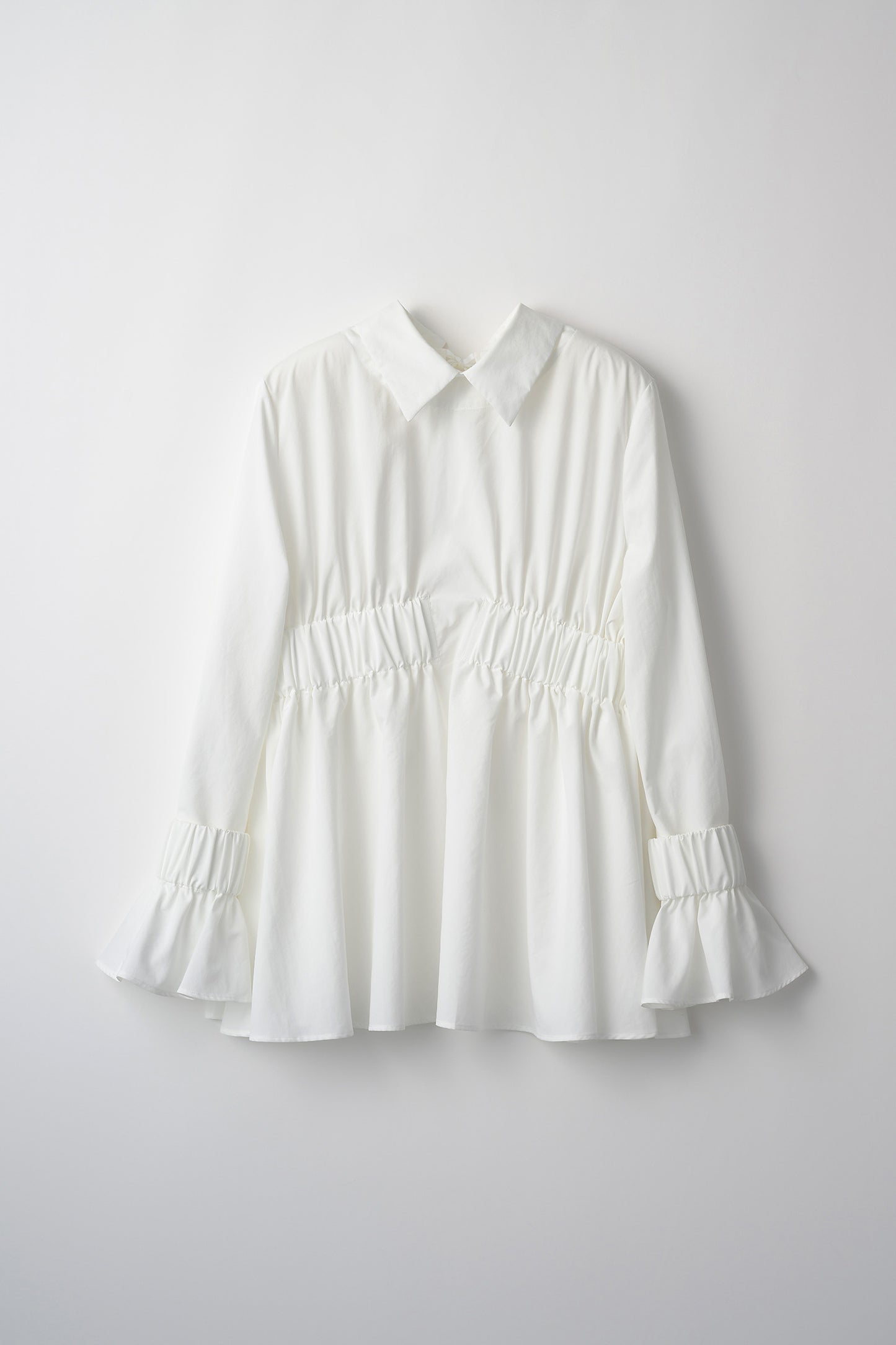 Audire ruffle sleeve blouse (White)
