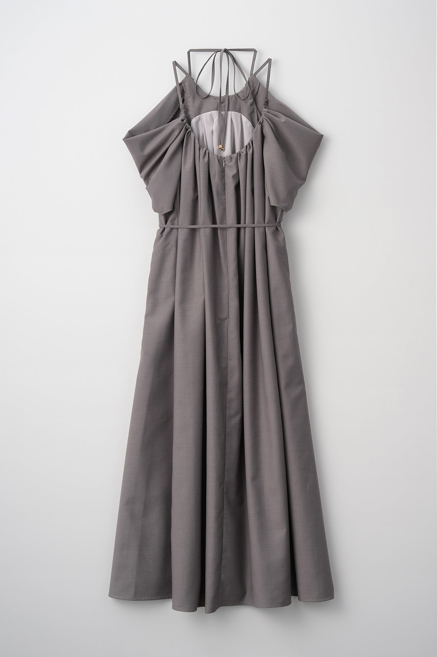 After hours halter-neck dress　(Estella.K×Audire)（Greige）