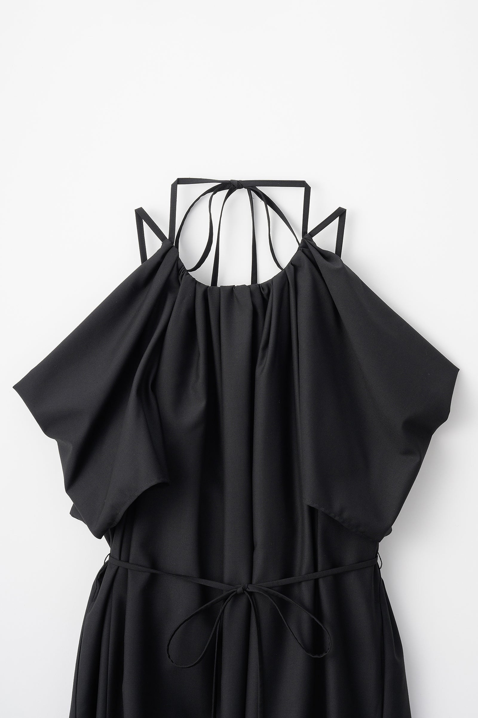 After hours halter-neck dress (Estella.K×Audire)（Black）