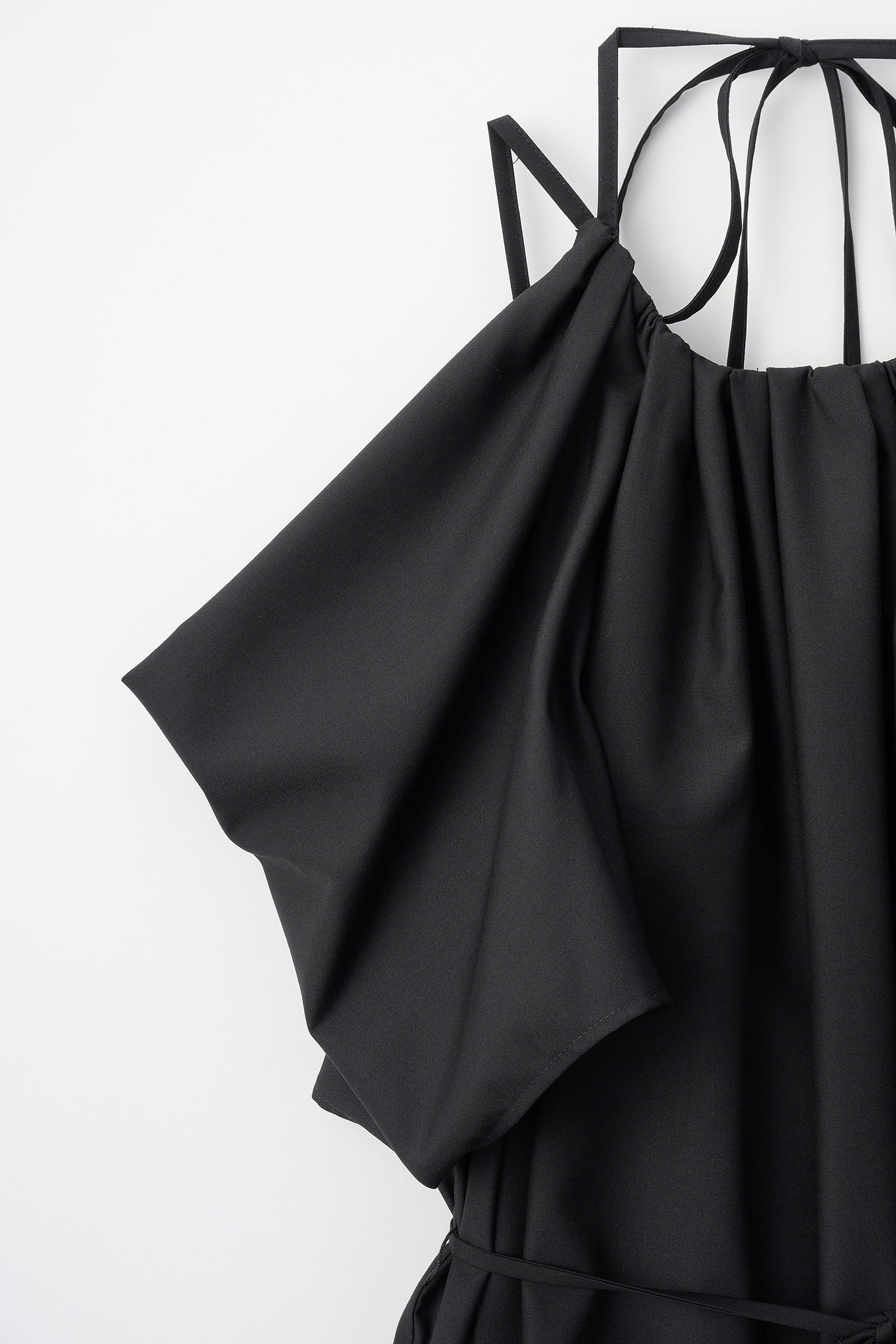After hours halter-neck dress (Estella.K×Audire)（Black）