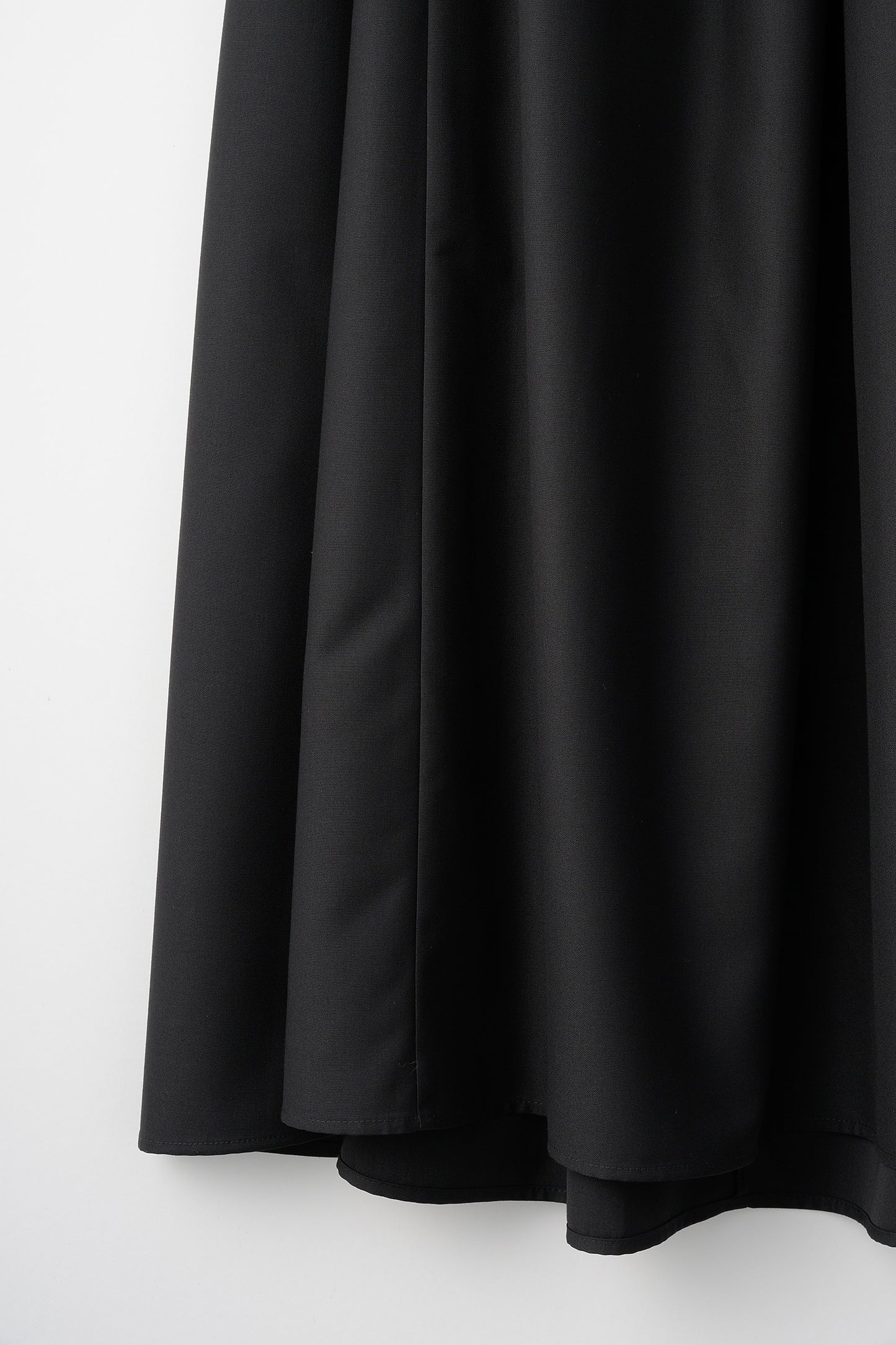 After hours halter-neck dress　(Estella.K×Audire)（Black）
