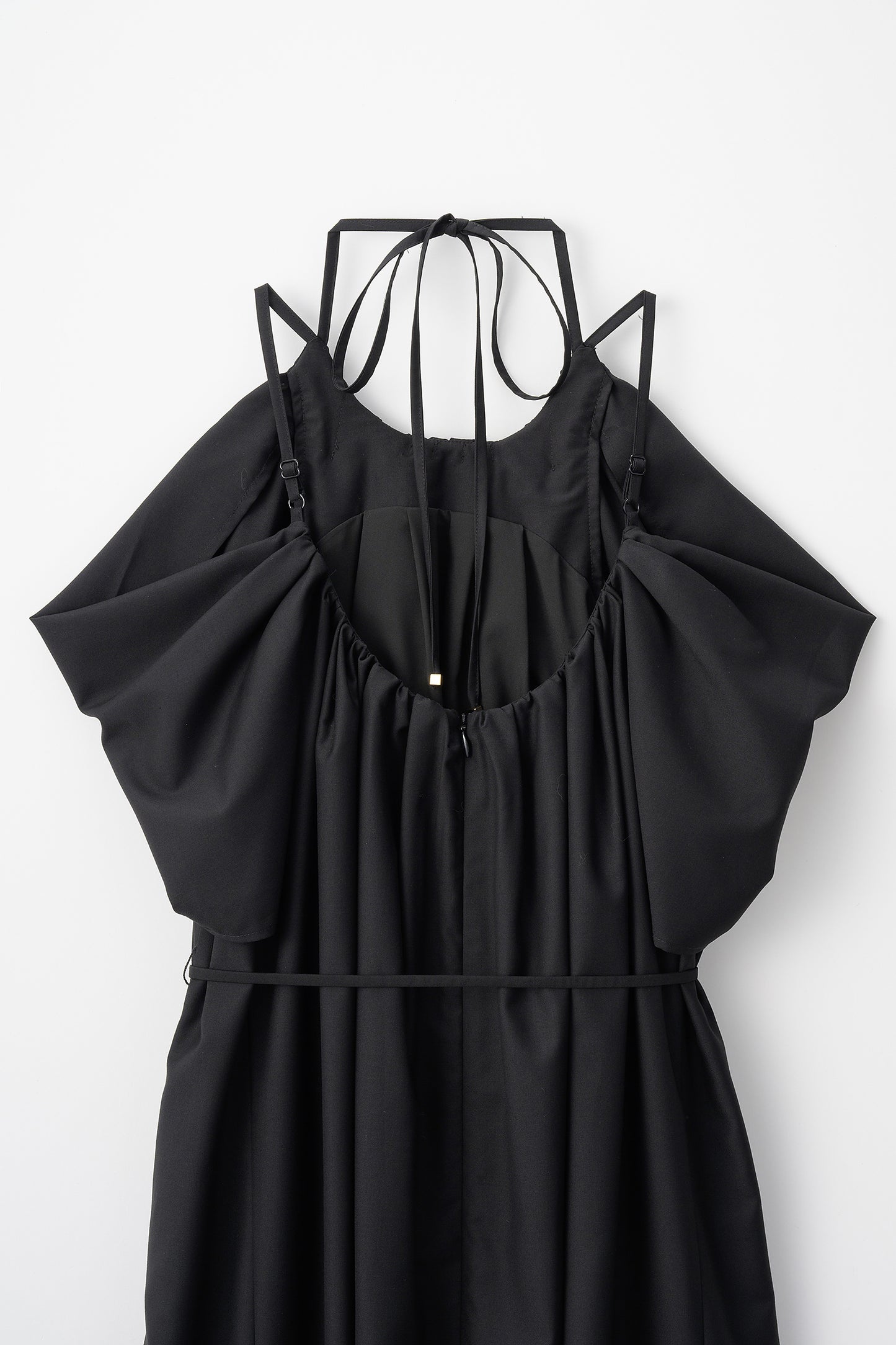 After hours halter-neck dress　(Estella.K×Audire)（Black）