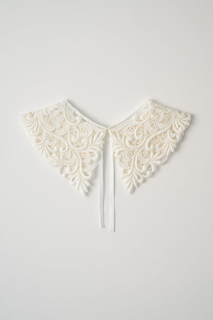 Christina lace collar (White)