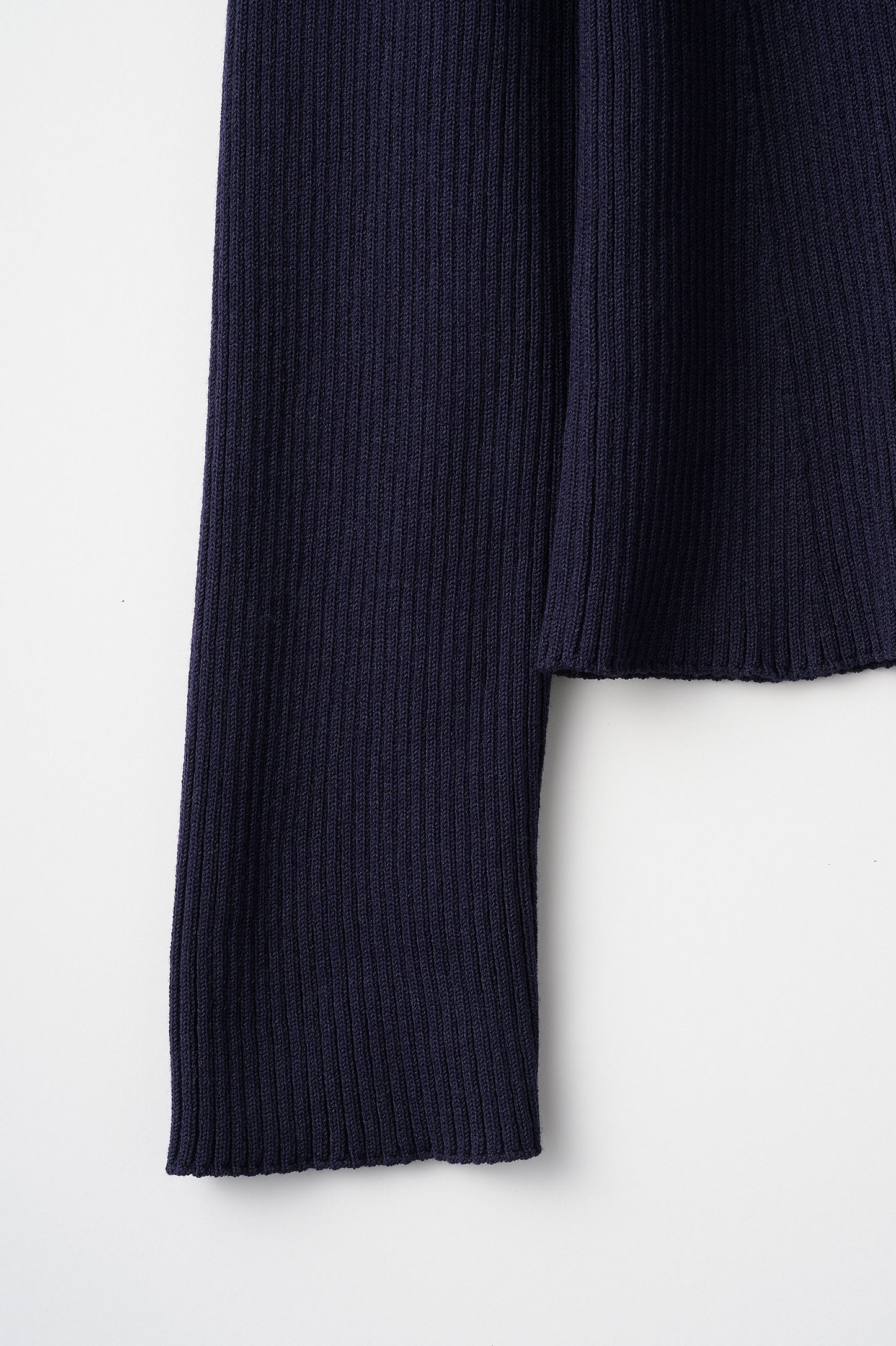 Pleasant rib turtle sweater (Navy)