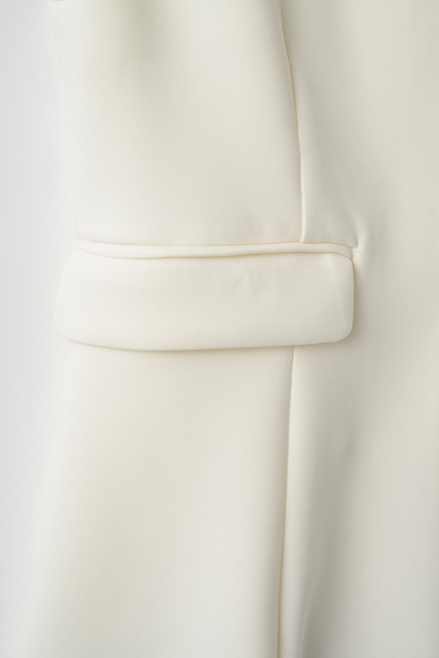 Roomy formal vest (Ivory)