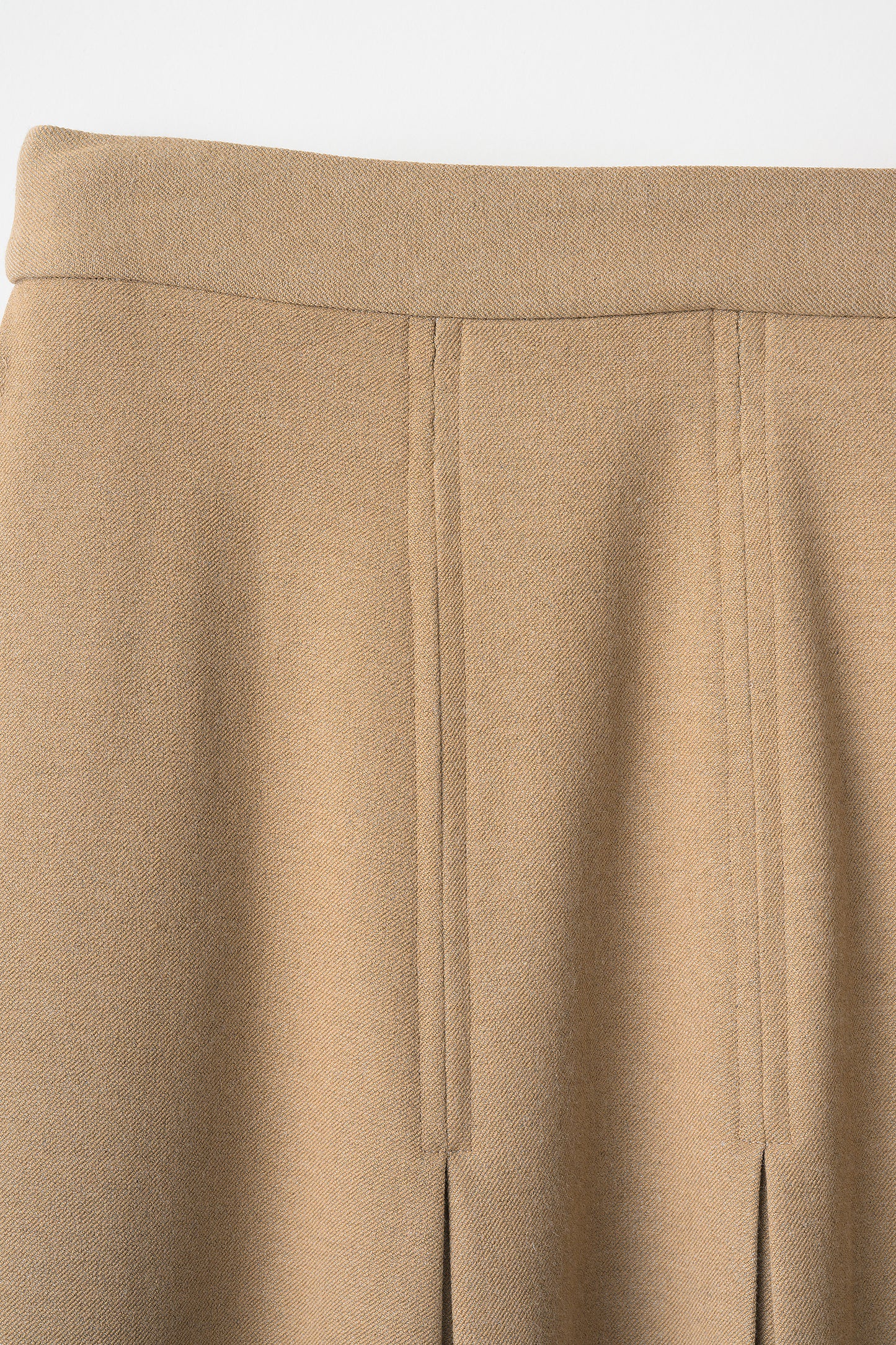 Gentle pleated skirt (Camel)