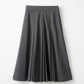 Gentle pleated skirt (Dark gray)