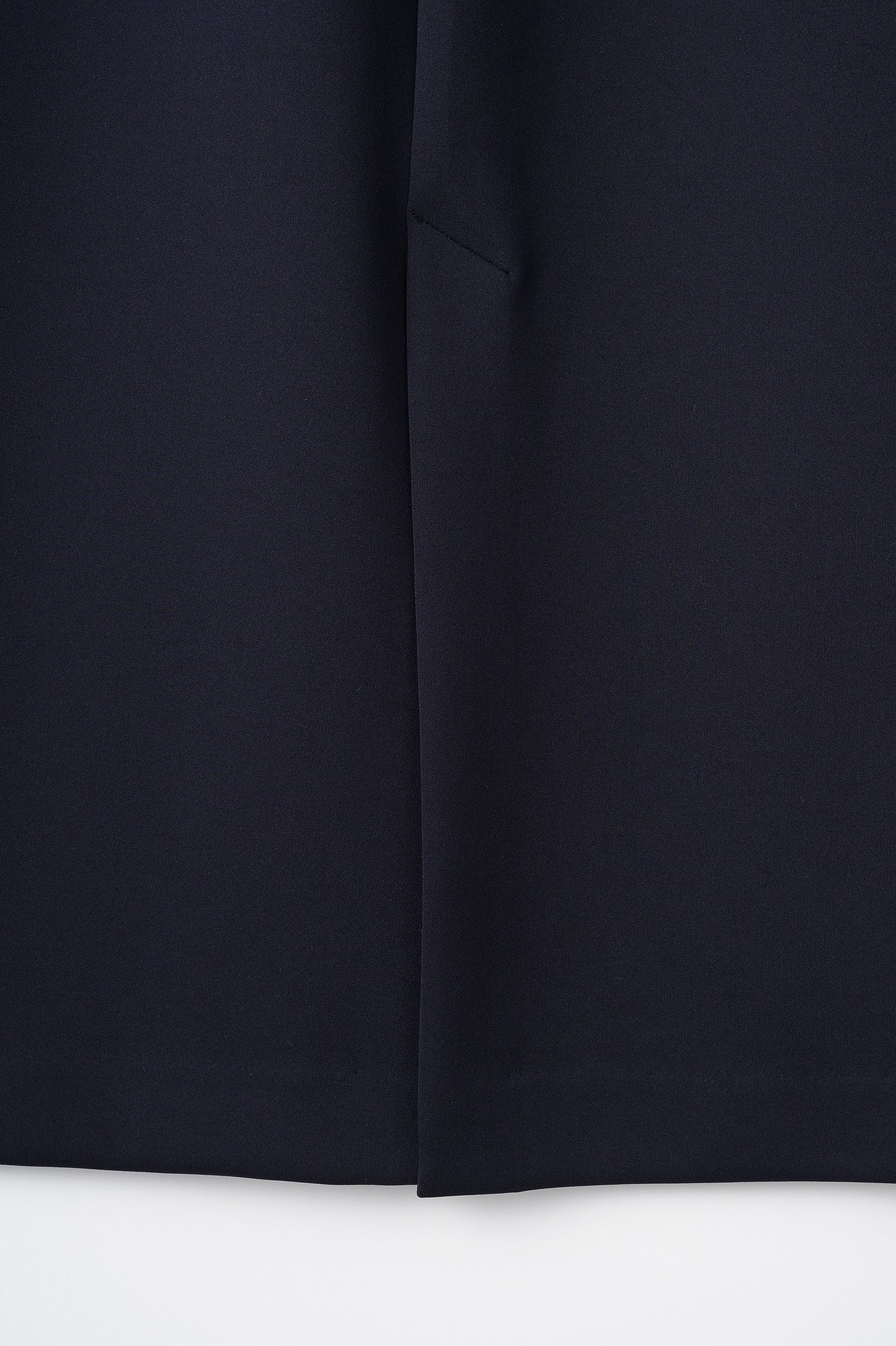 Roomy formal skirt (Dark navy)