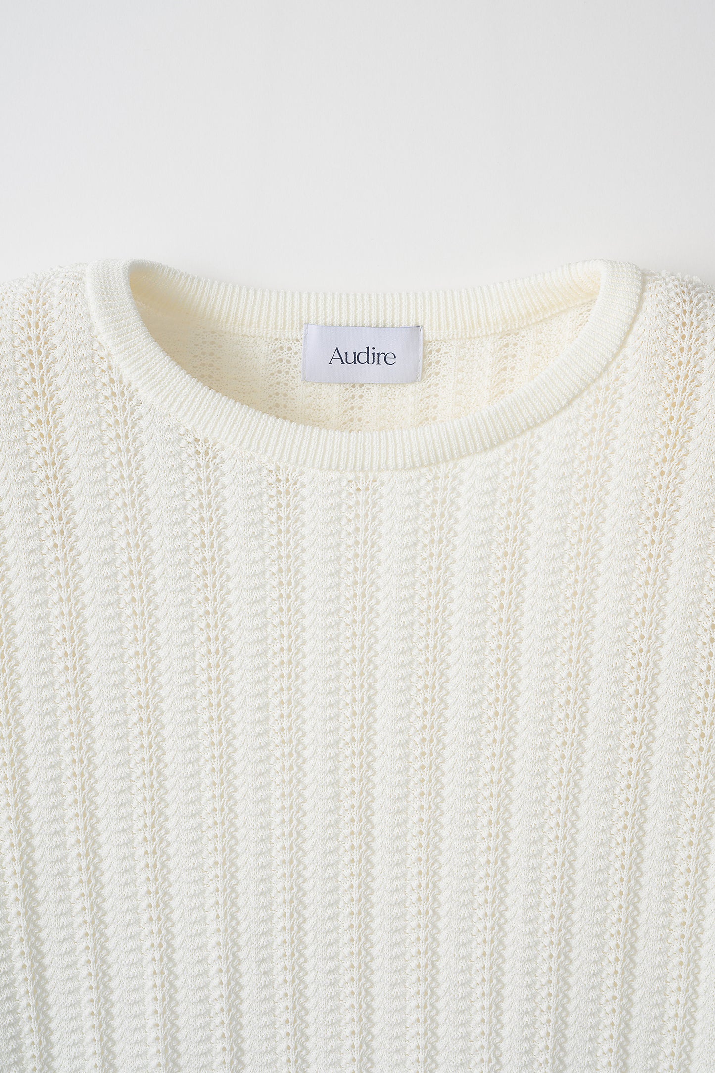 Jane half-sleeve knit tops (White)