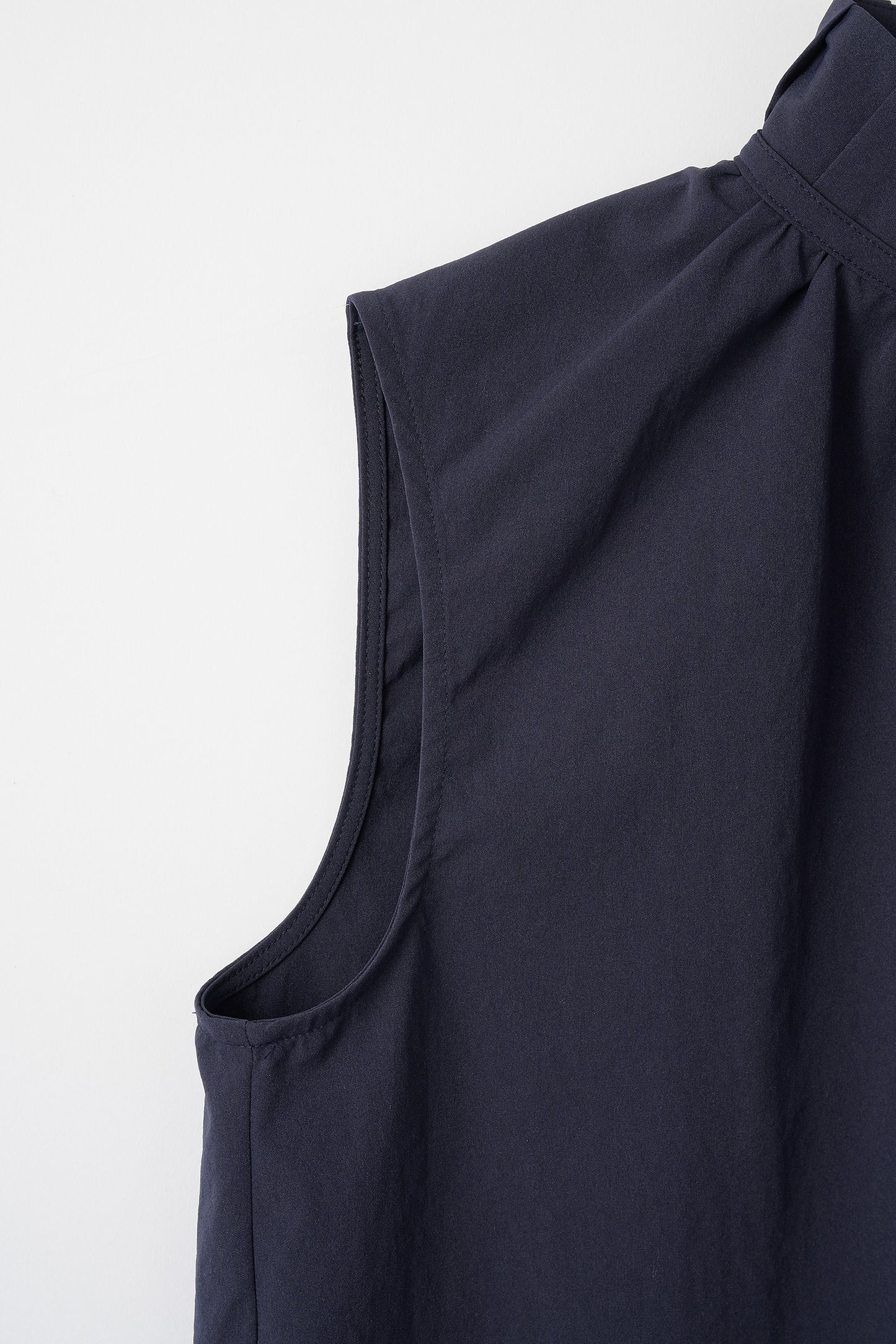 Origami no-sleeve tops (Navy)