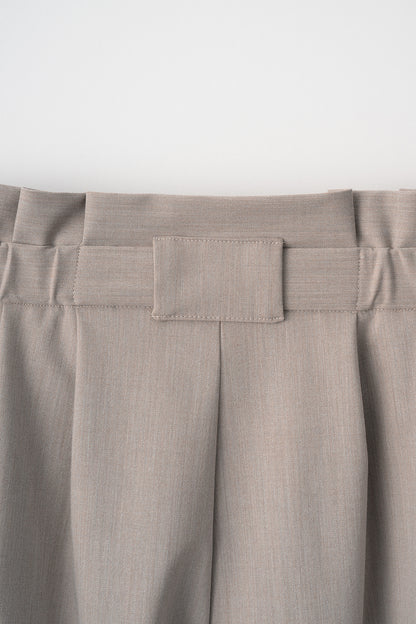 Smart tuck pants(Beige)