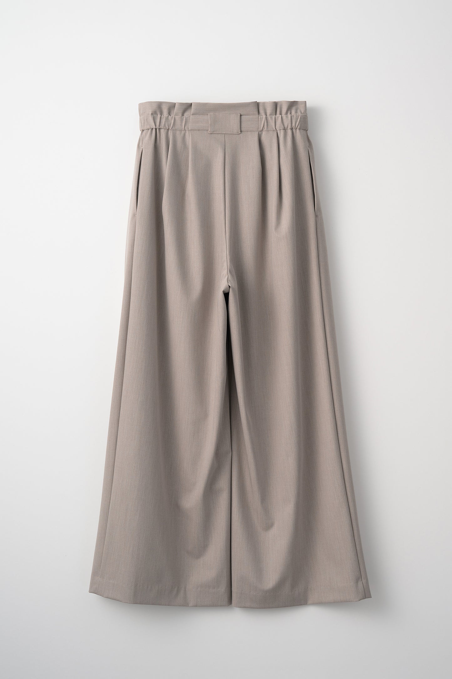 Smart tuck pants(Beige)