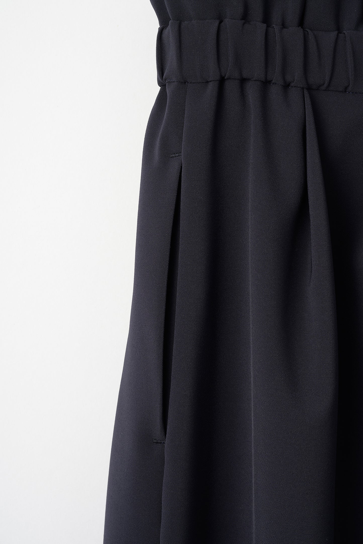 Smart tuck pants(Navy)