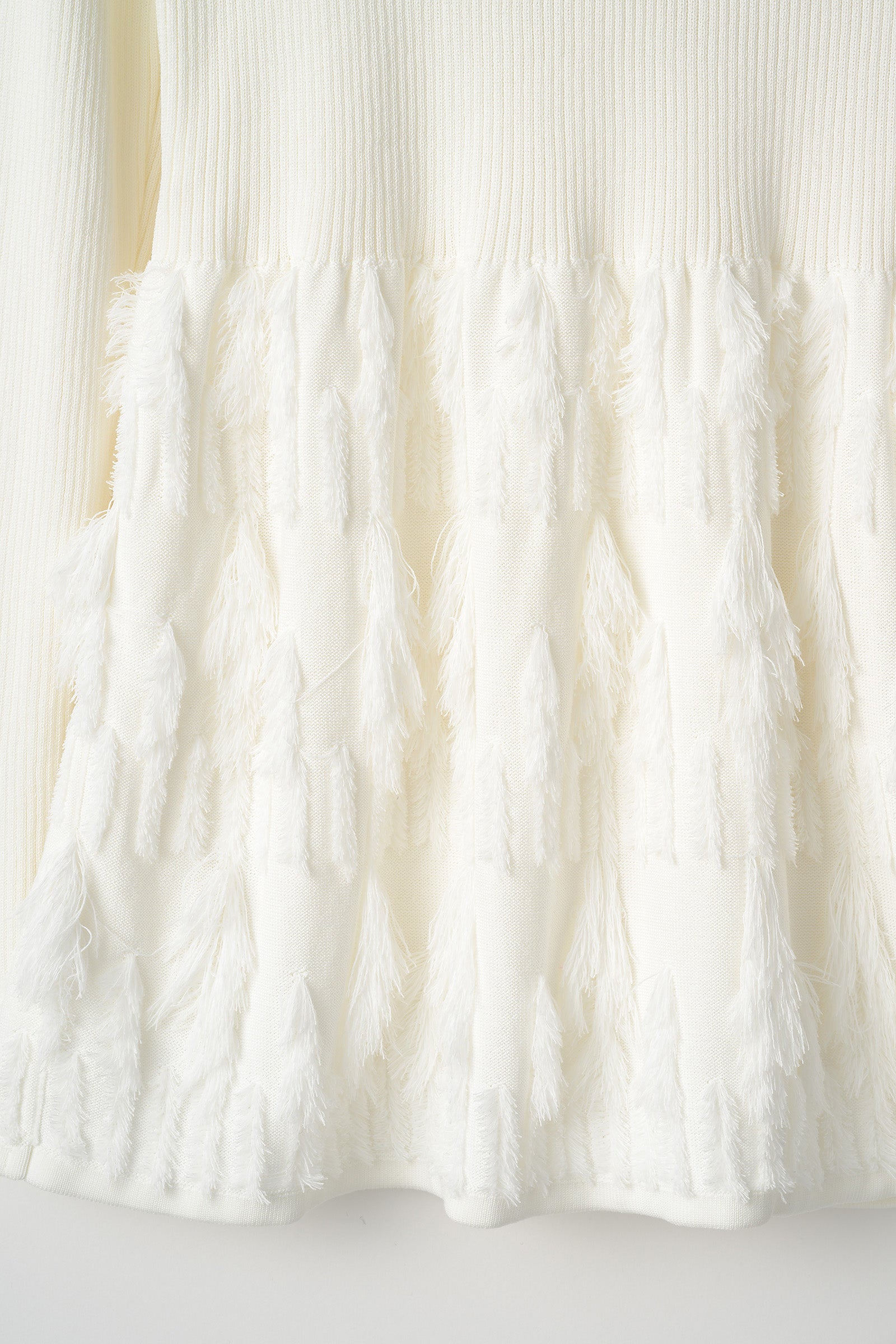 Fringe rib knit tops(White) – Audire
