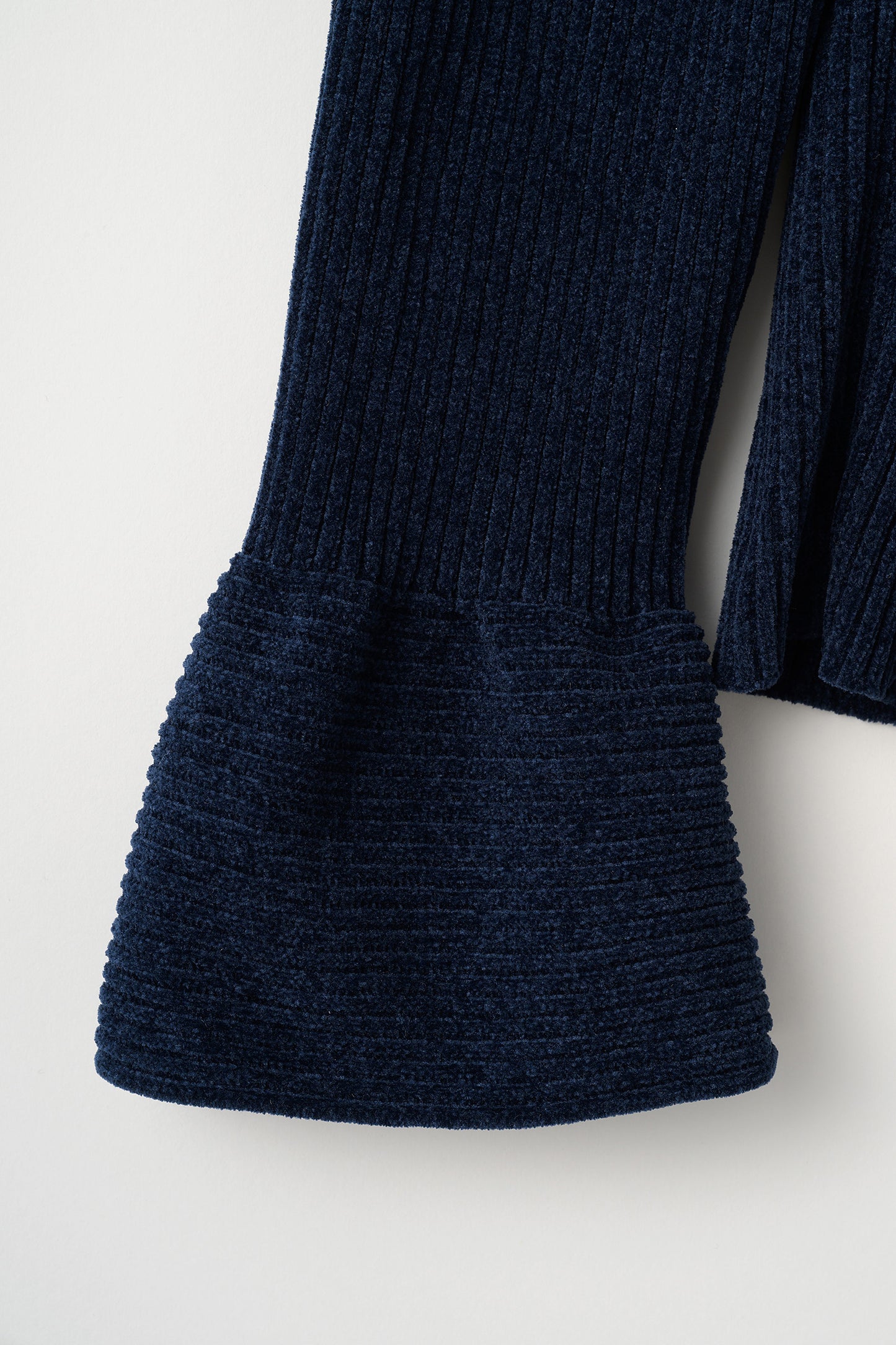 Velor touch bell cardigan(Navy)