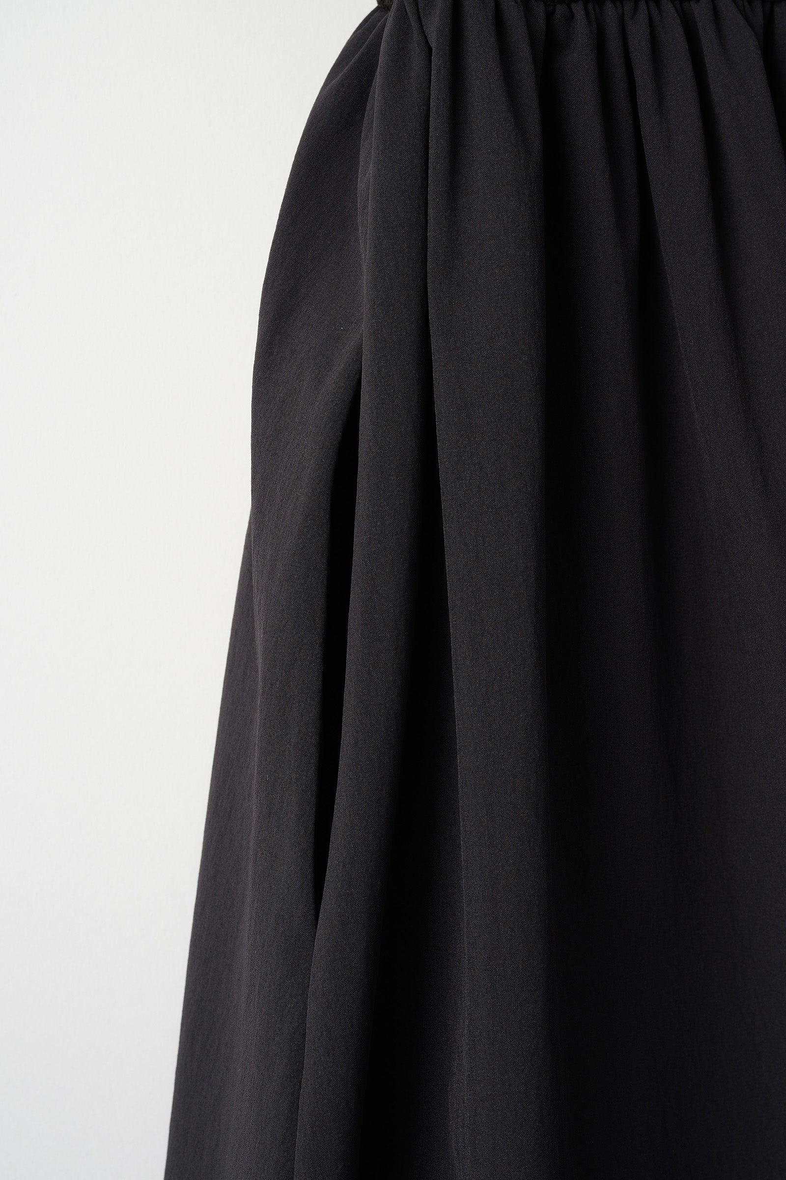 Velor touch knit dress(Black) – Audire