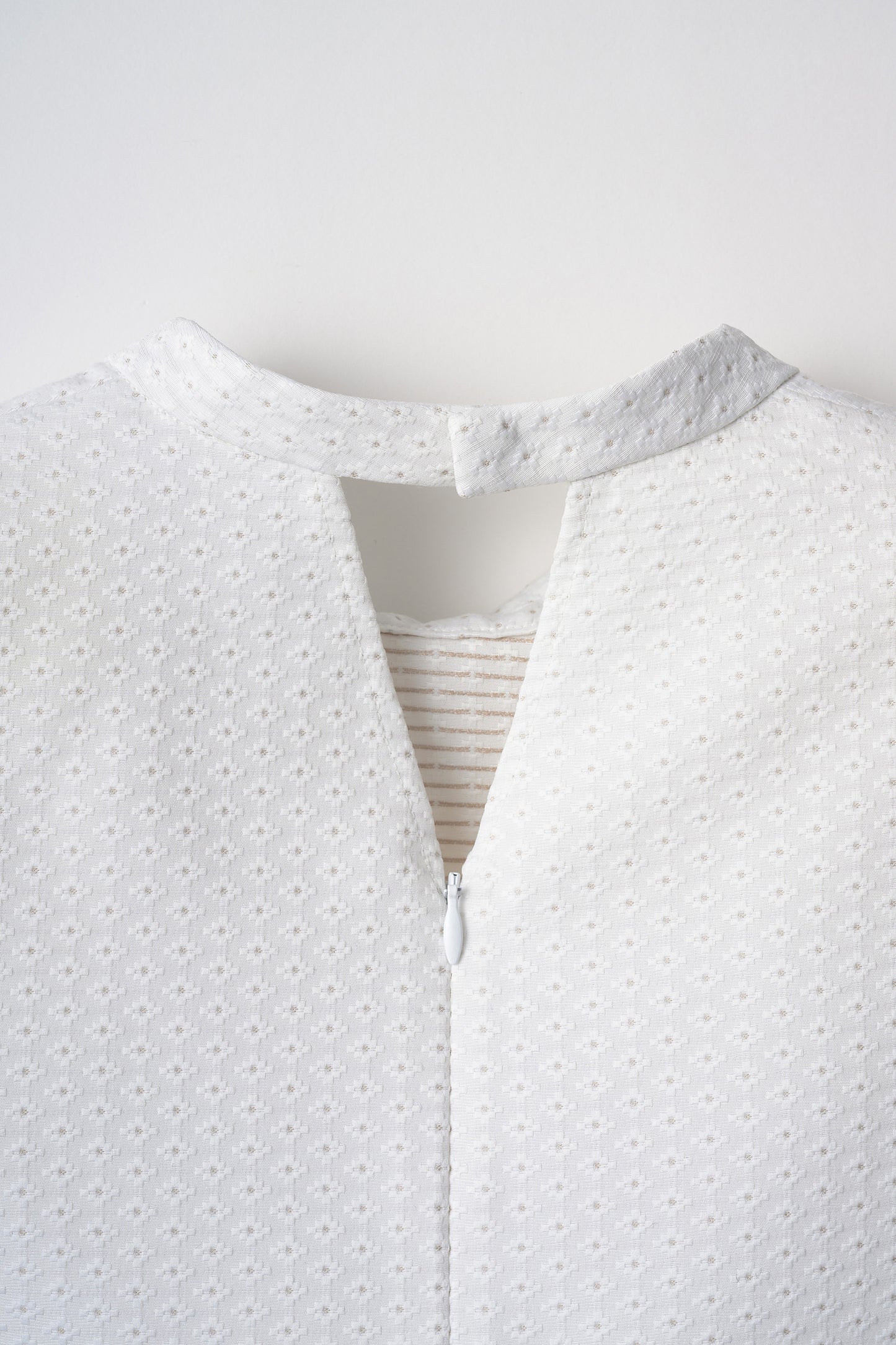 Blooming jacquard tops(White dot)