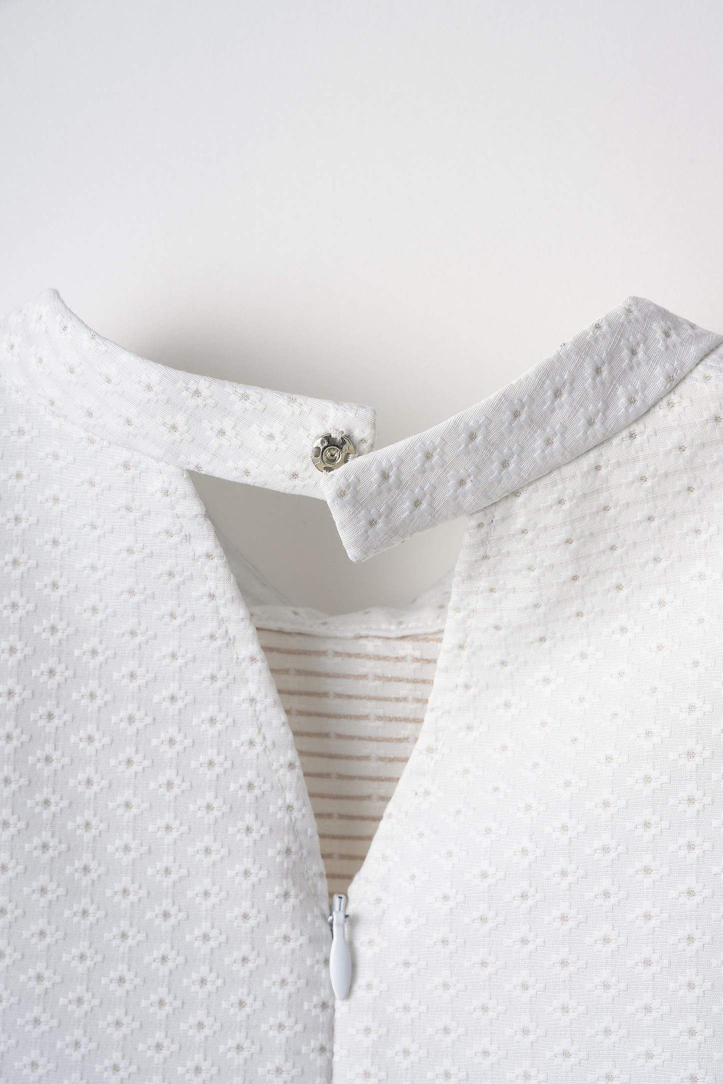 Blooming jacquard tops(White dot)