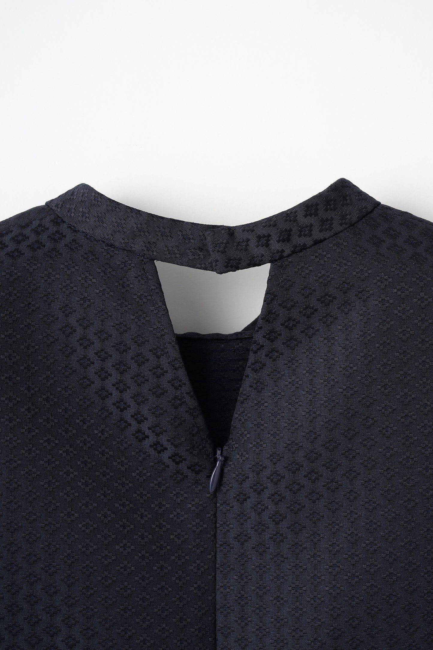 Blooming jacquard tops(Navy)