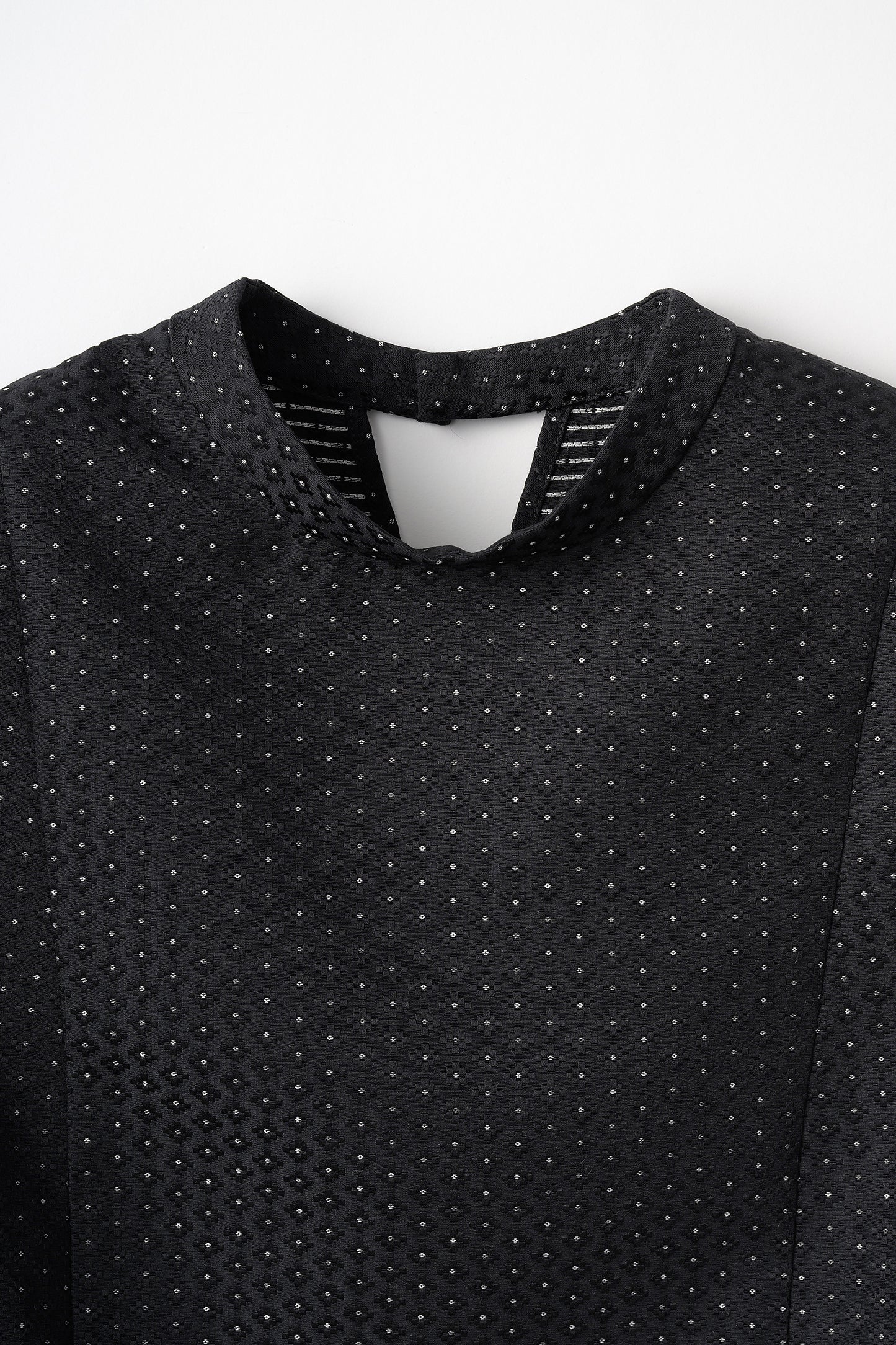 Blooming jacquard tops(Black dot)