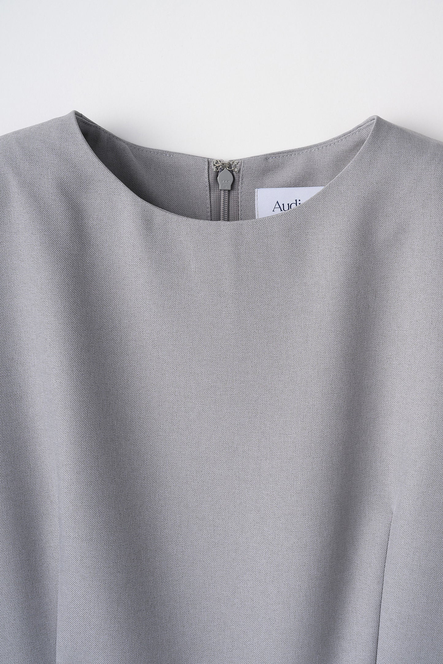 Tulip hem dress (Light gray)