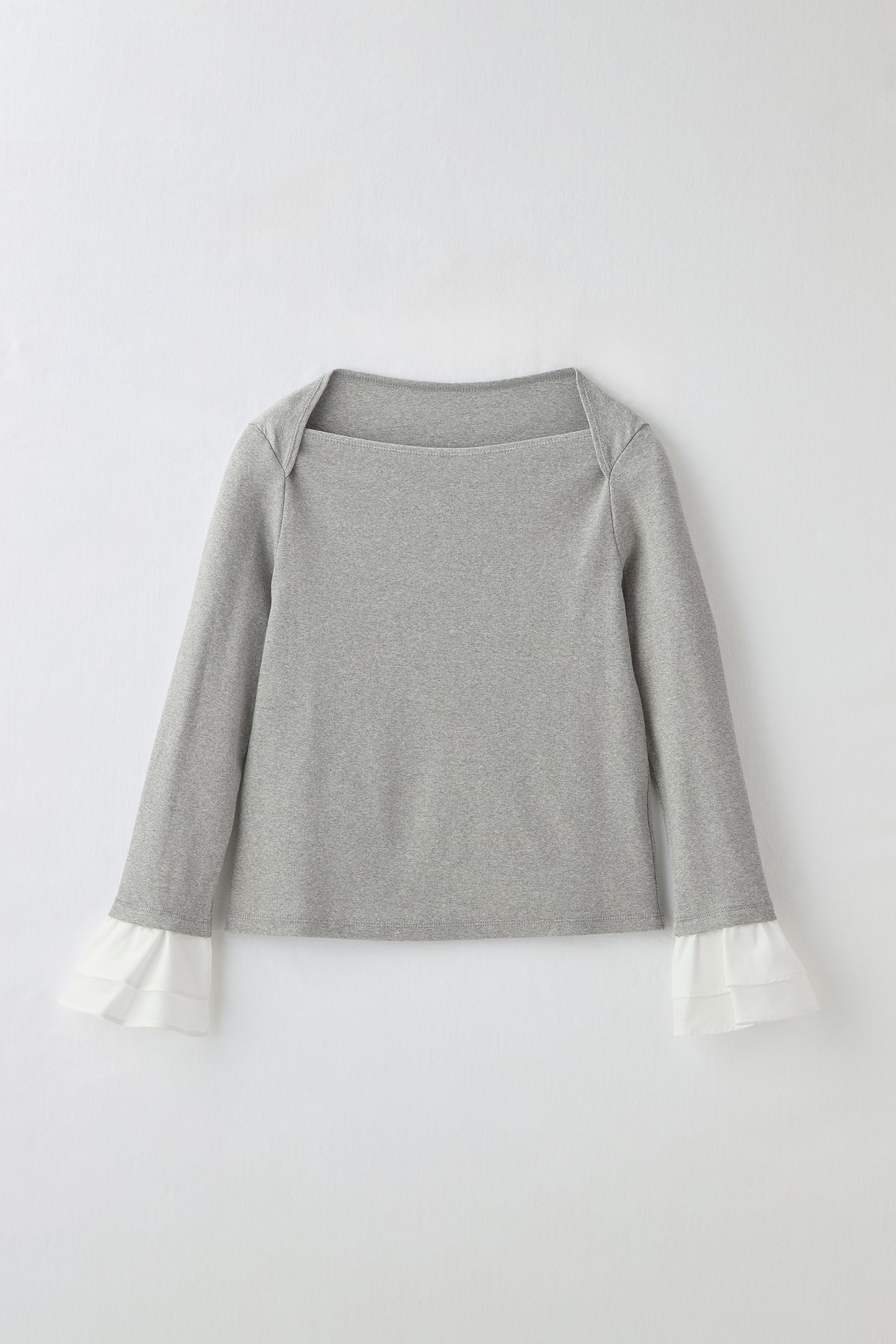 Cream frill tops（Gray）