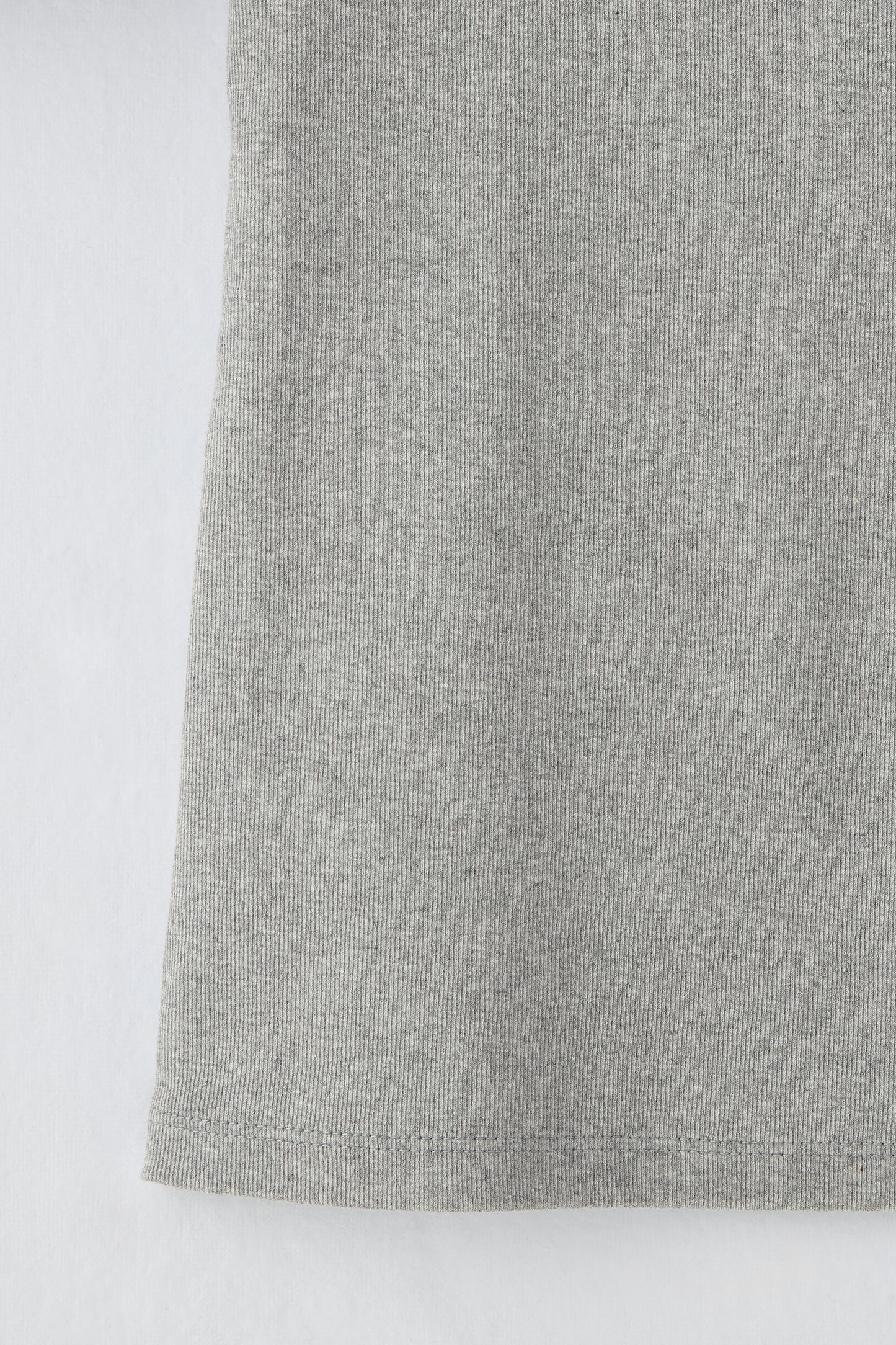 Cream frill tops（Gray）
