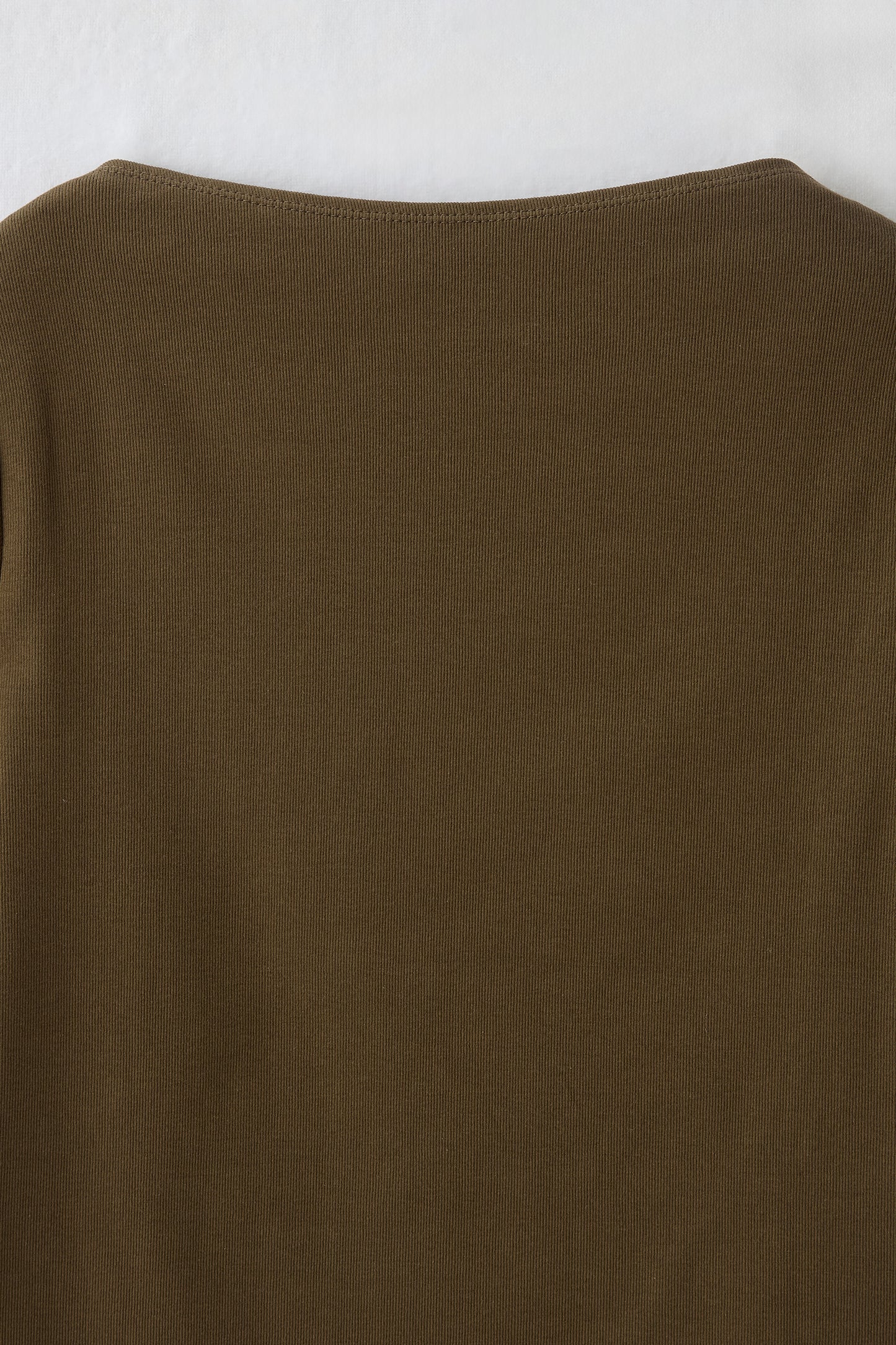 Cream frill tops（Khaki）