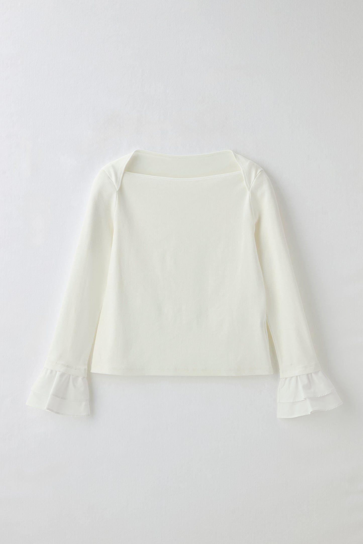Cream frill tops（White）