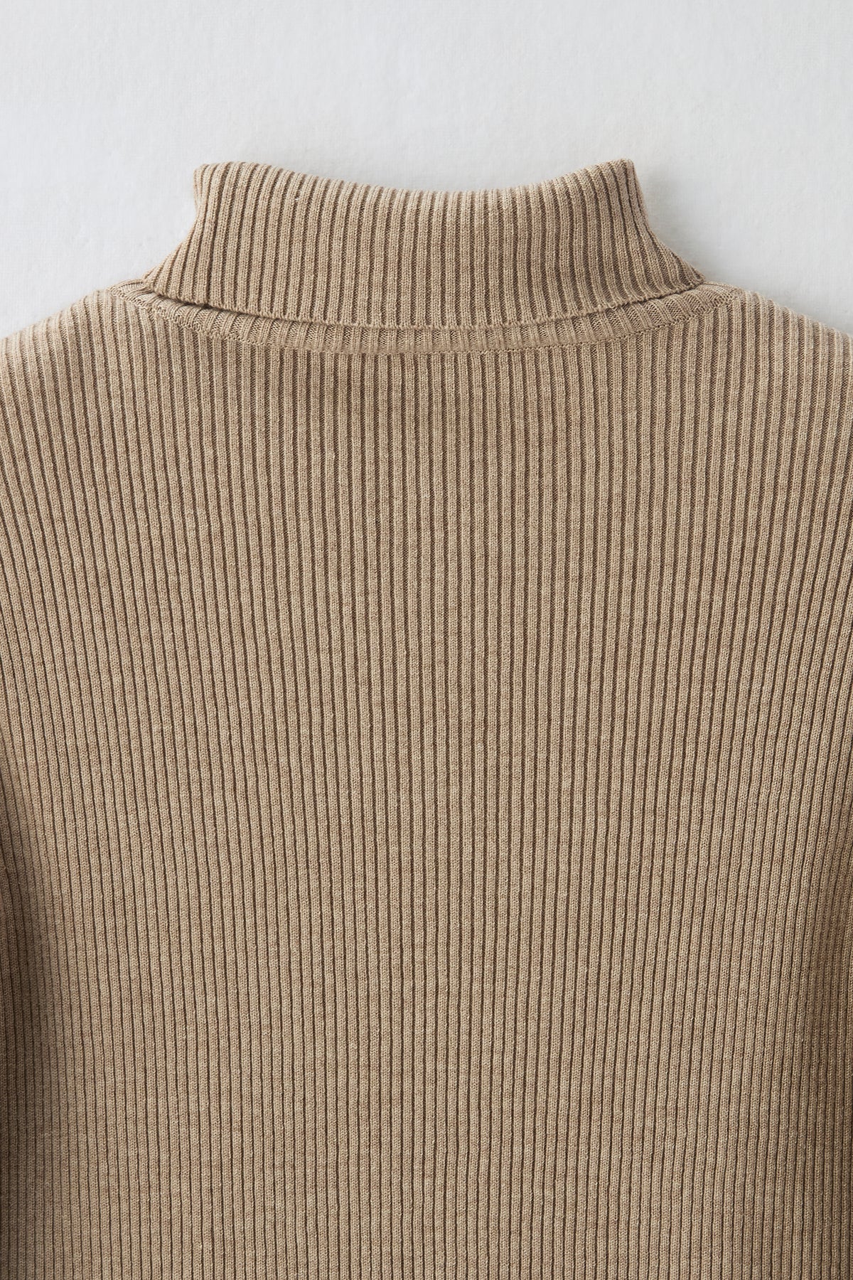 Bell sleeve knit（Oatmeal）