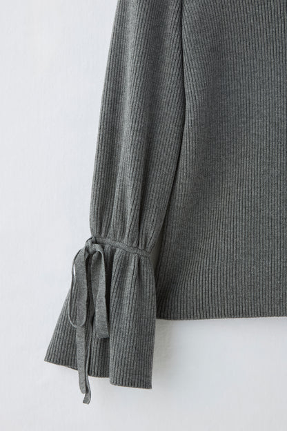Bell sleeve knit（Gray）