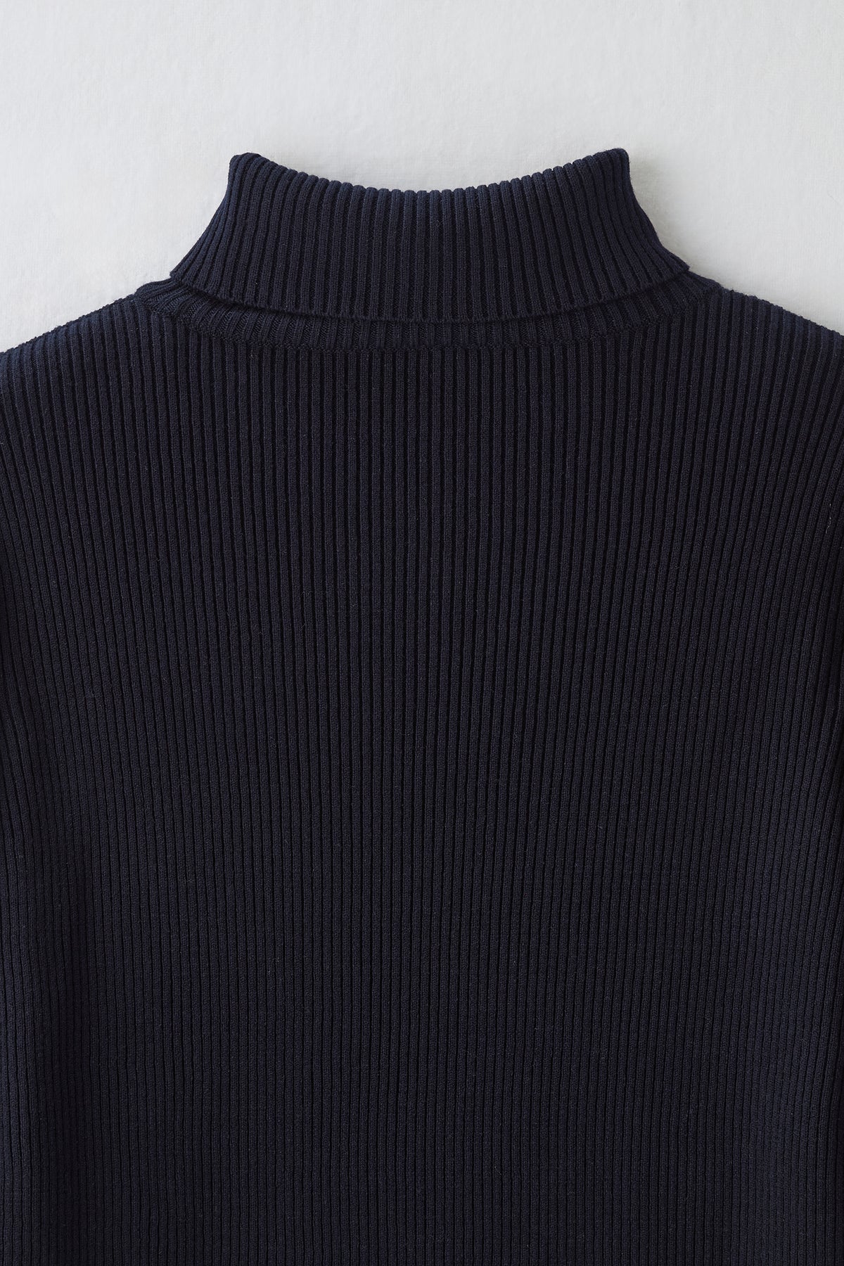 Bell sleeve knit（Navy）