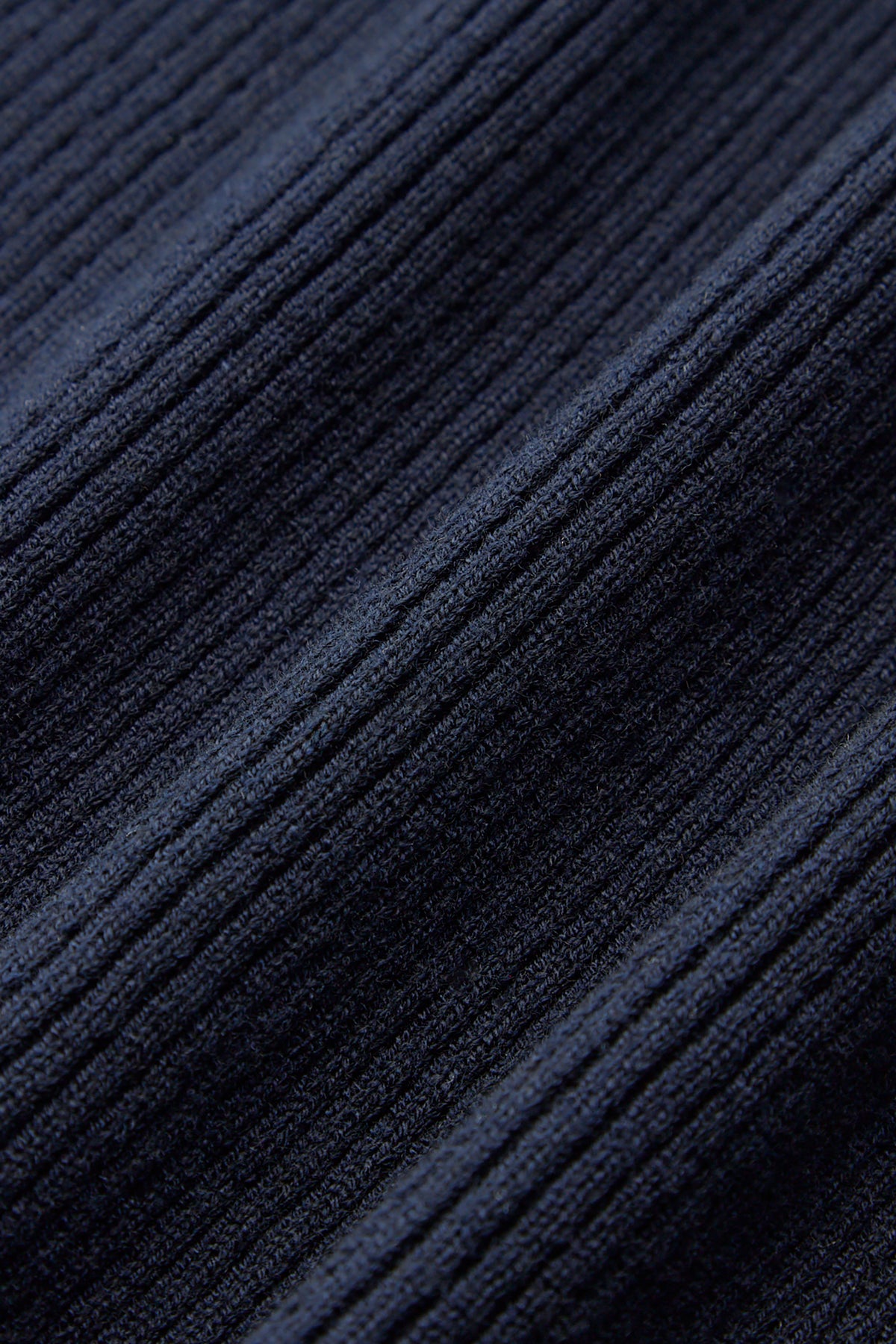Bell sleeve knit（Navy）