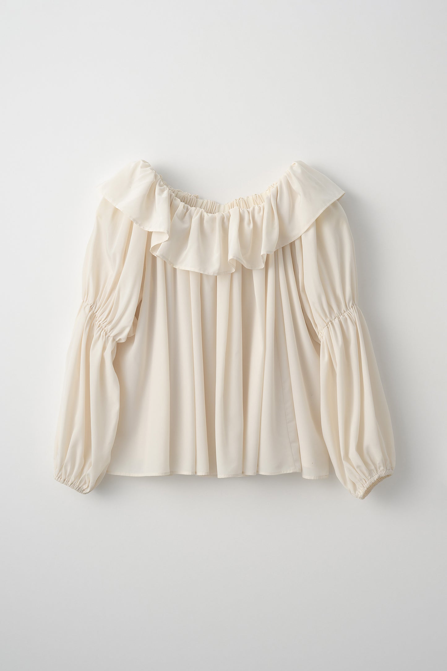 Cascade gather tops（Cream）