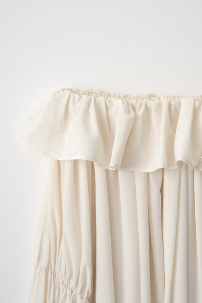 Cascade gather tops（Cream）