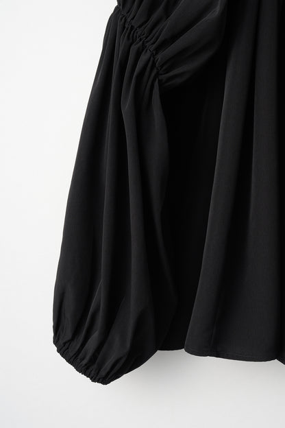 Cascade gather tops（Black）