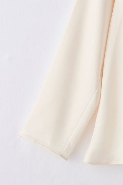 Back ribbon tops（Ivory）