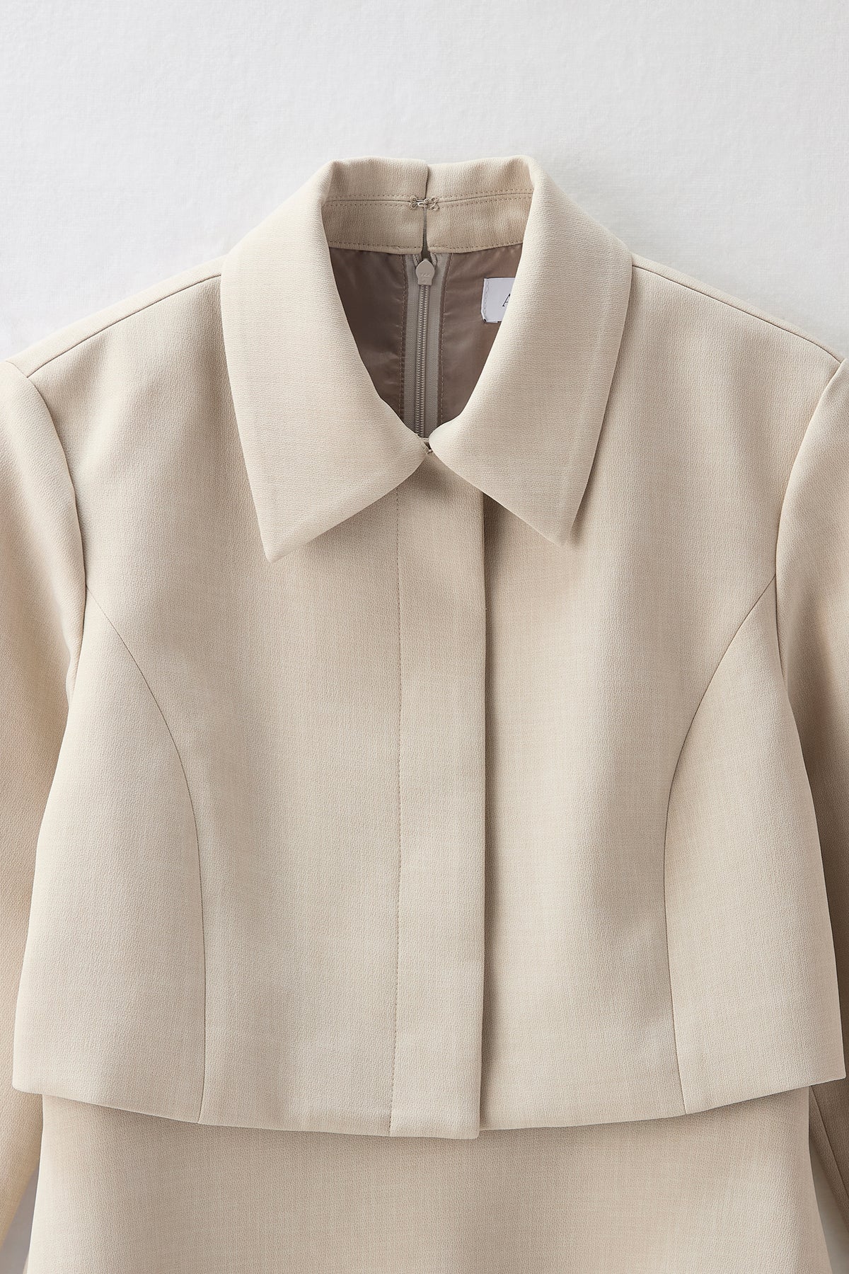 Layered jacket dress（Beige）