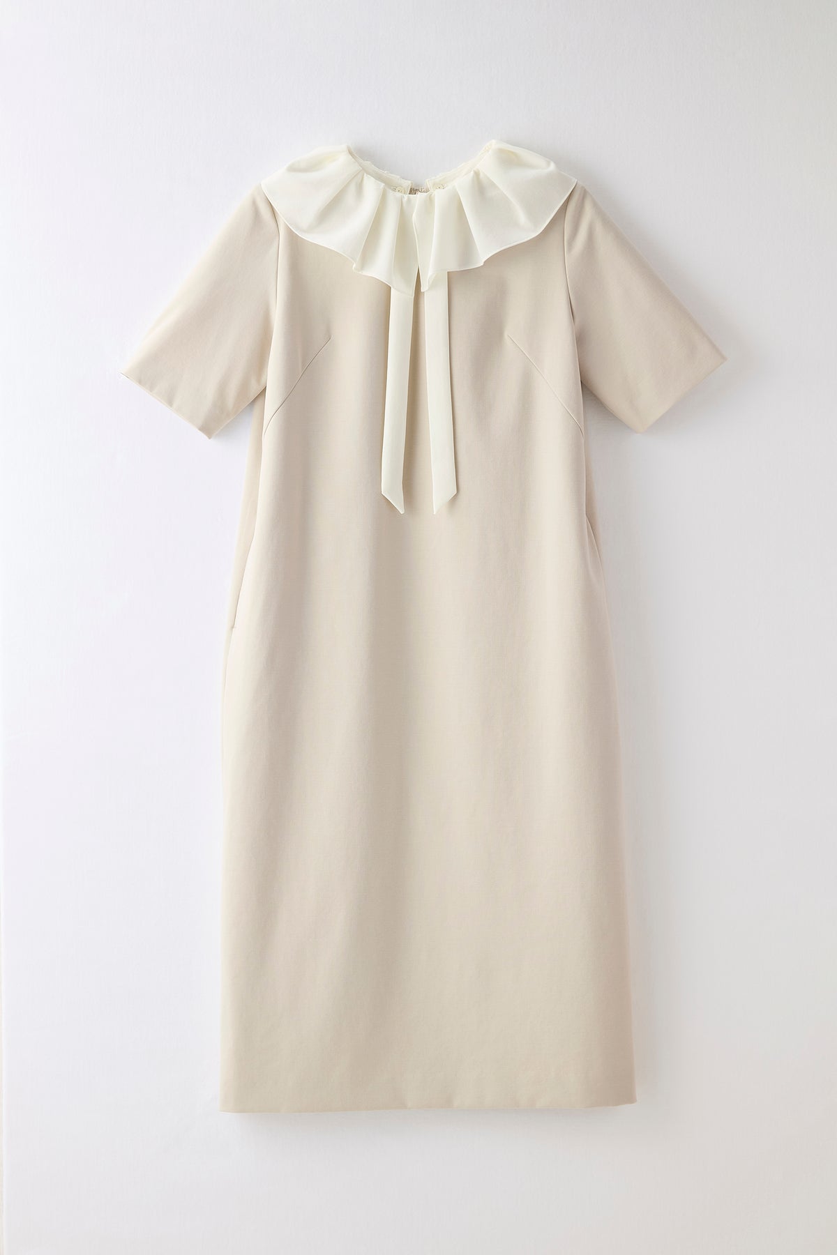Chiffon collar dress（Beige）