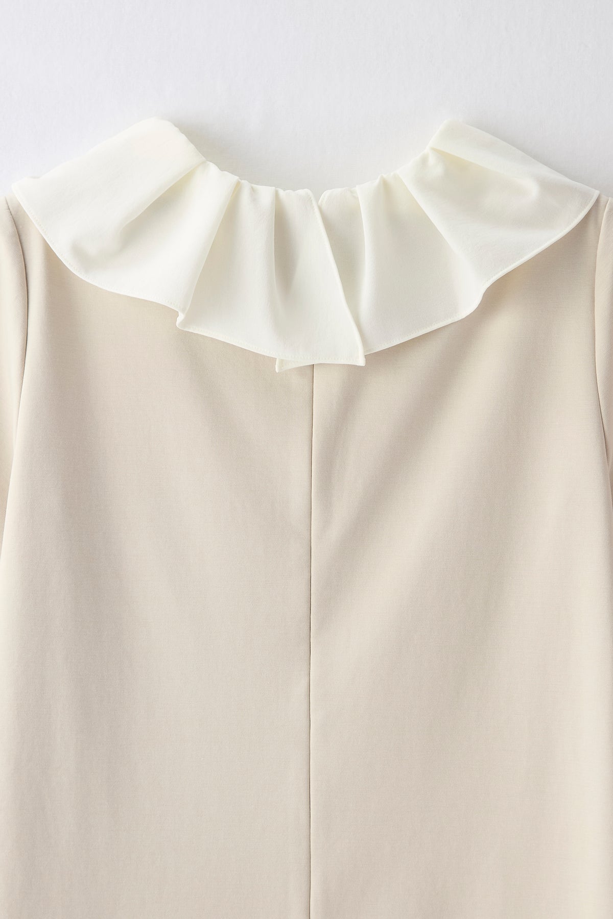 Chiffon collar dress（Beige）