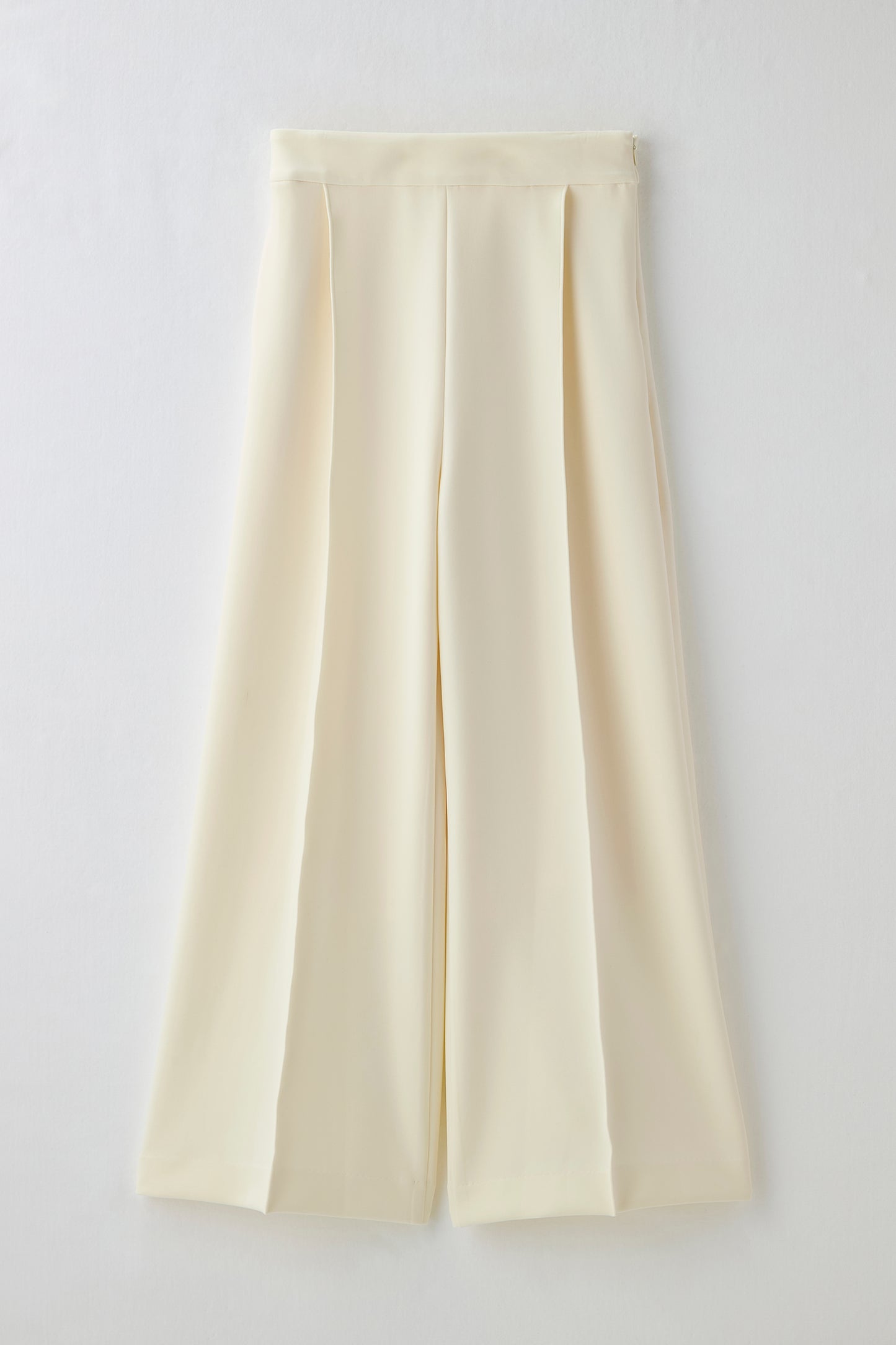 Office jersey wide pants（Ivory）