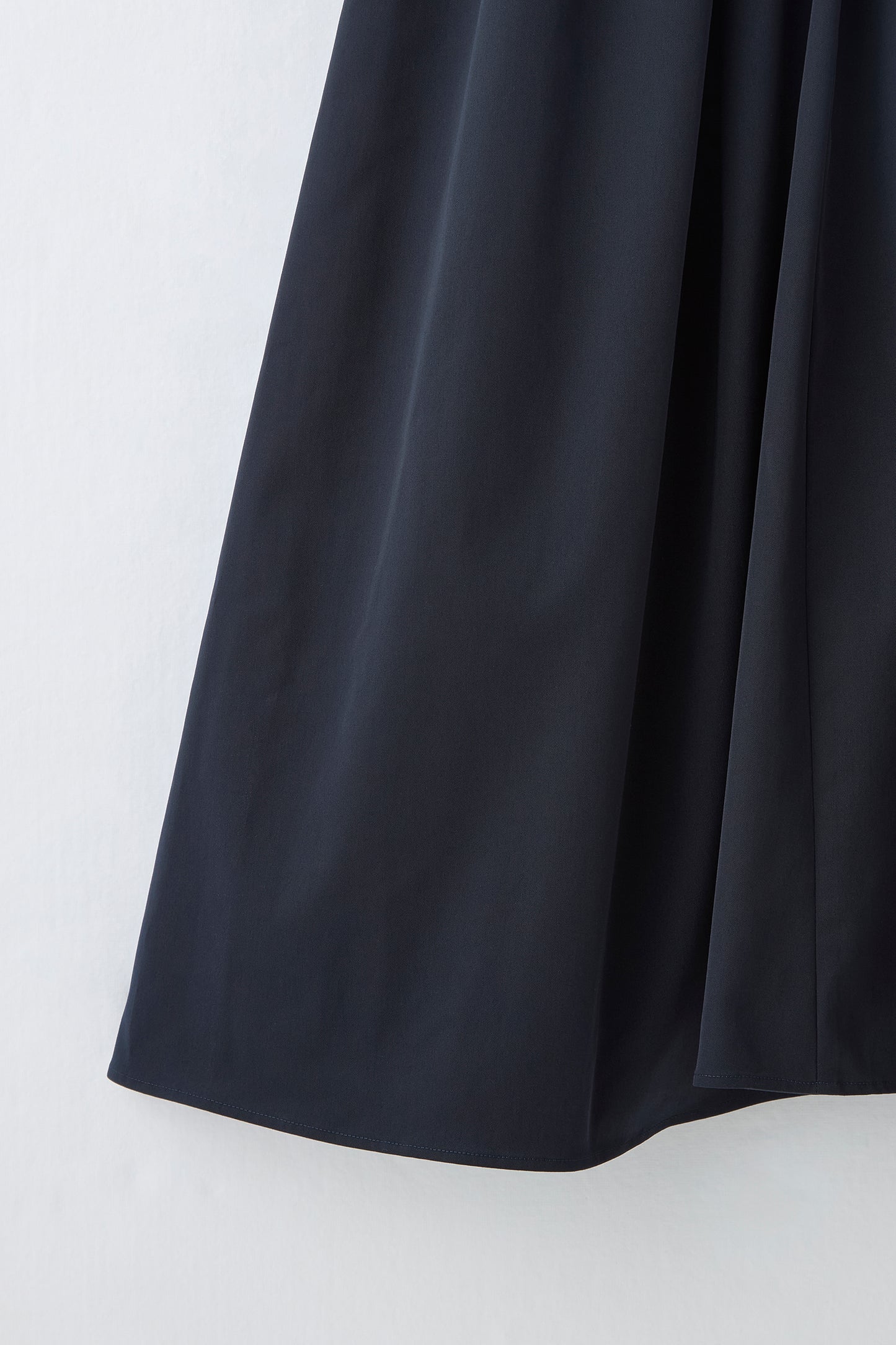 Opera gather skirt（Navy）