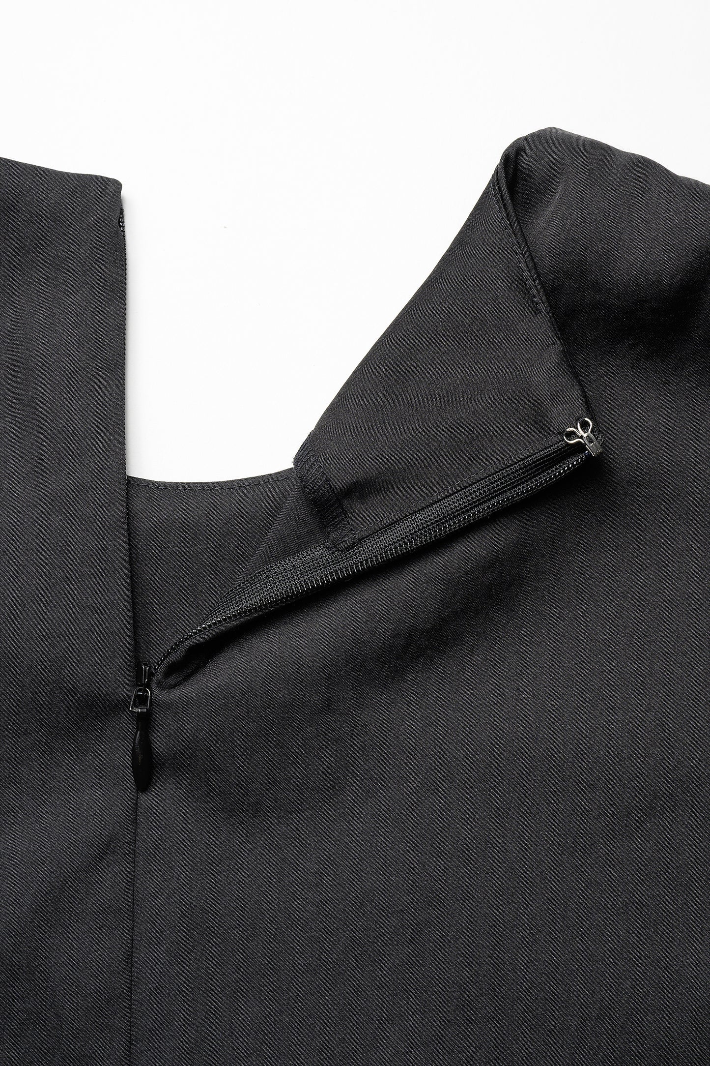 Peony cuffs tops(Black)