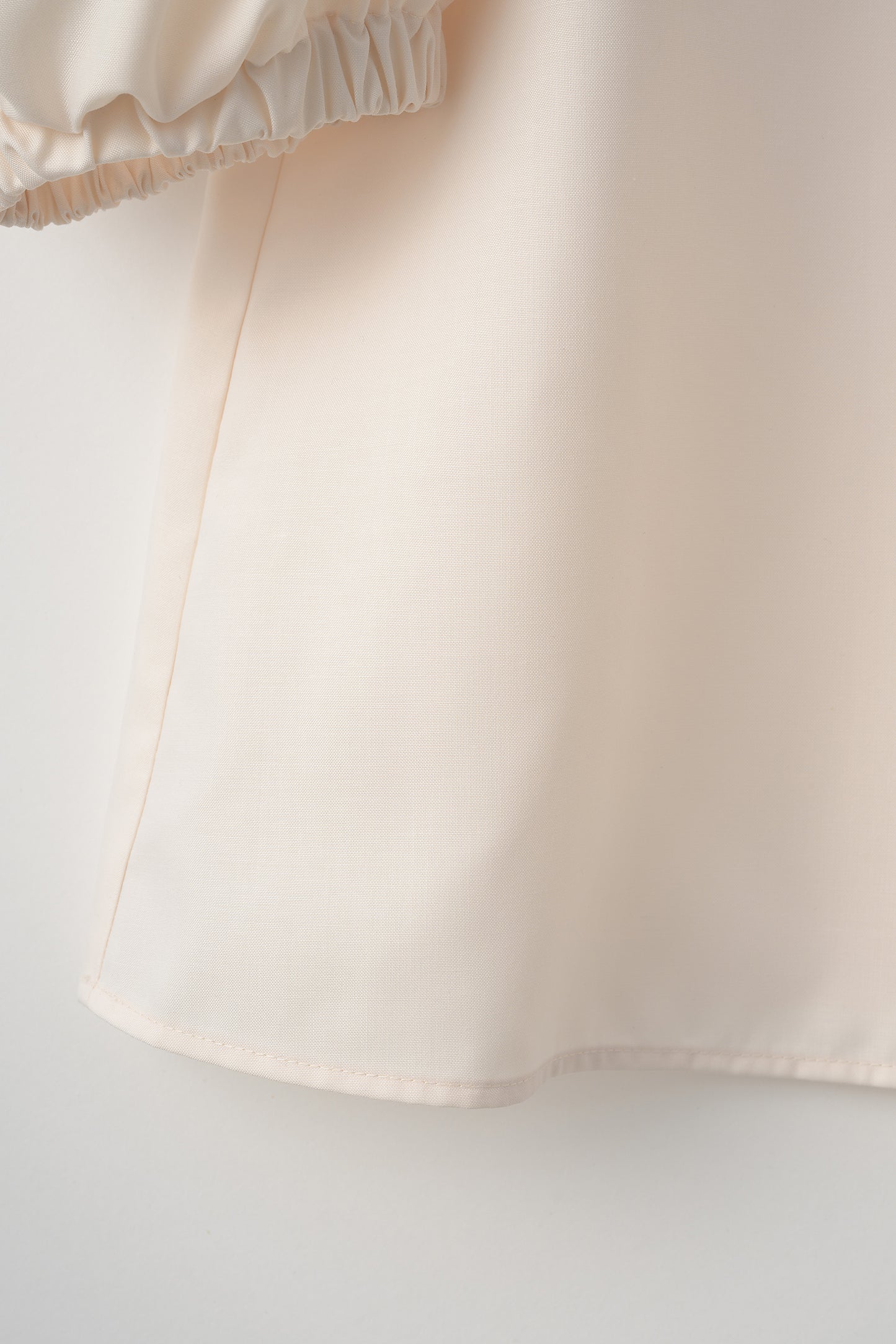 Essential puff sleeve tops(Ivory)