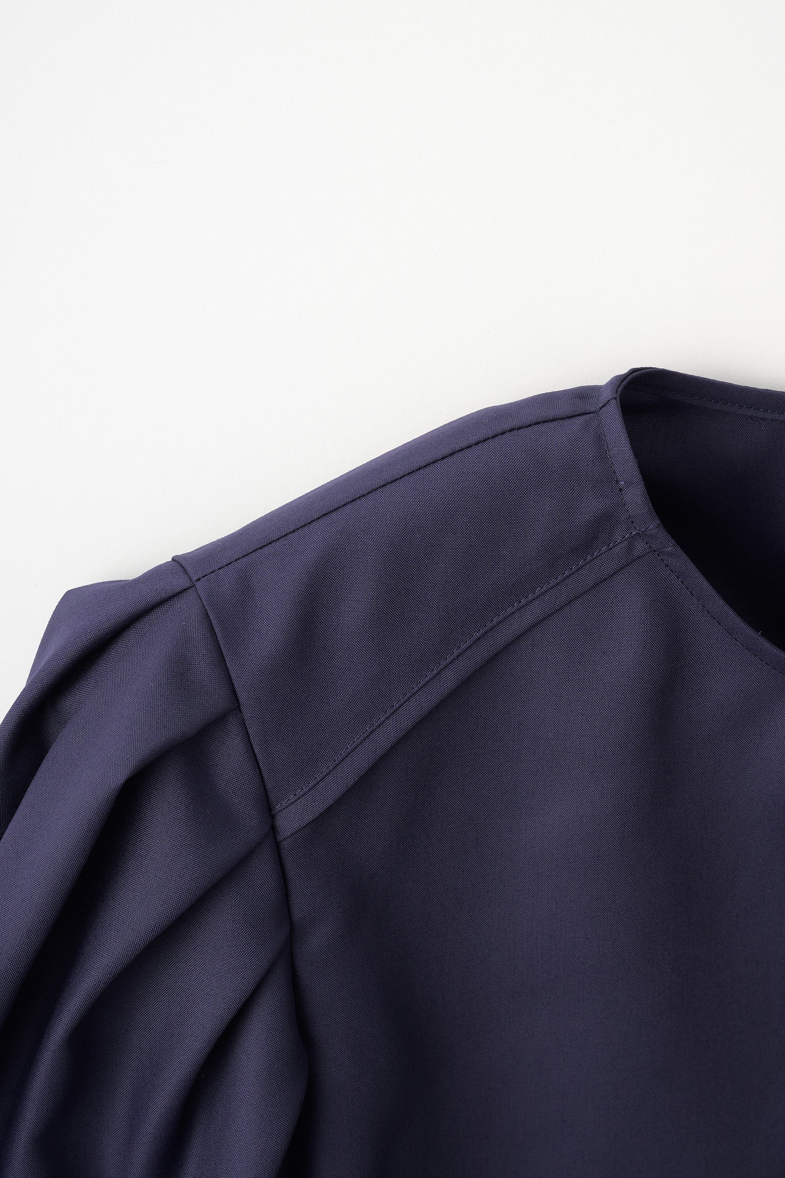 Essential puff sleeve tops(Navy) – Audire