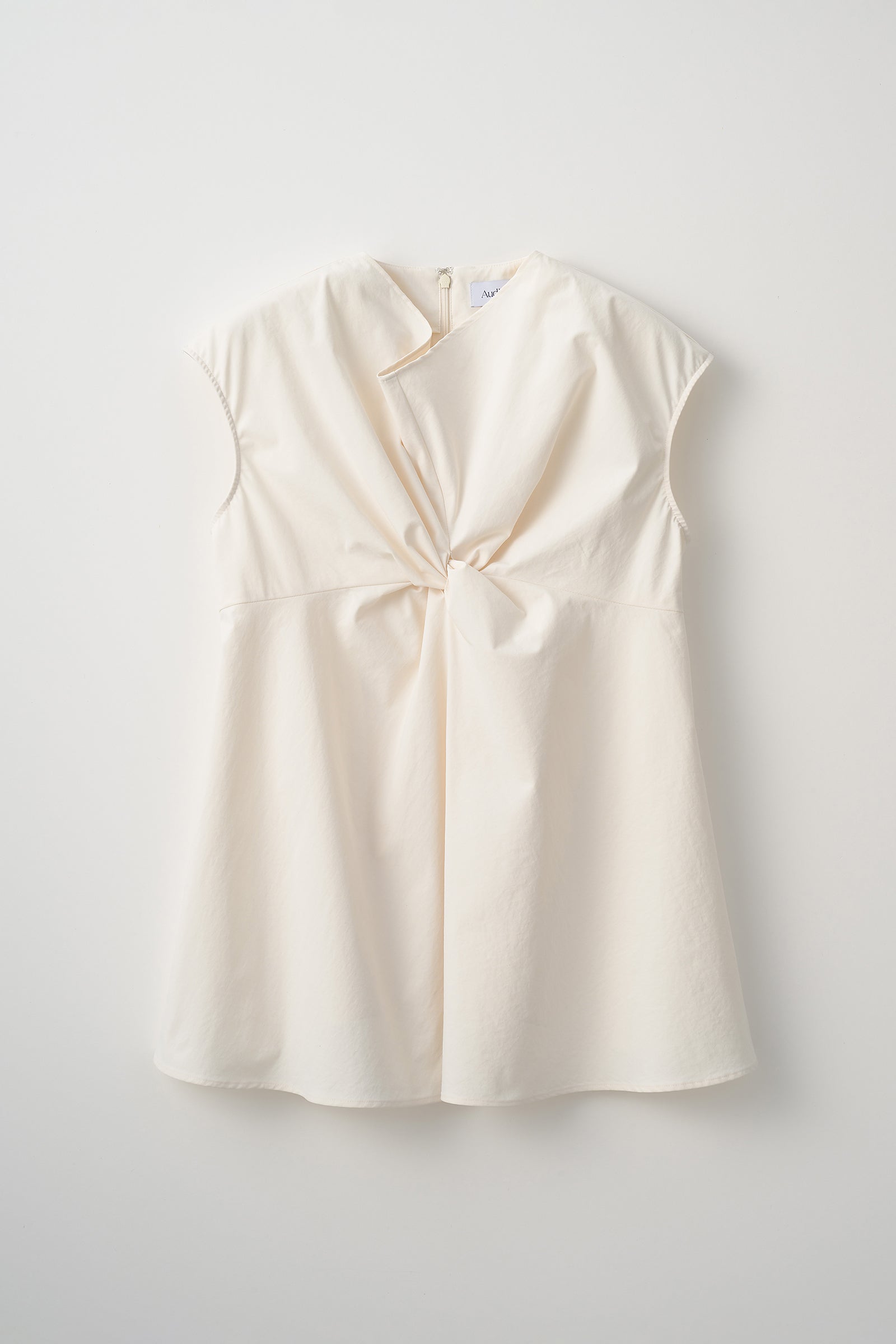 Front twist tops(Ivory) – Audire