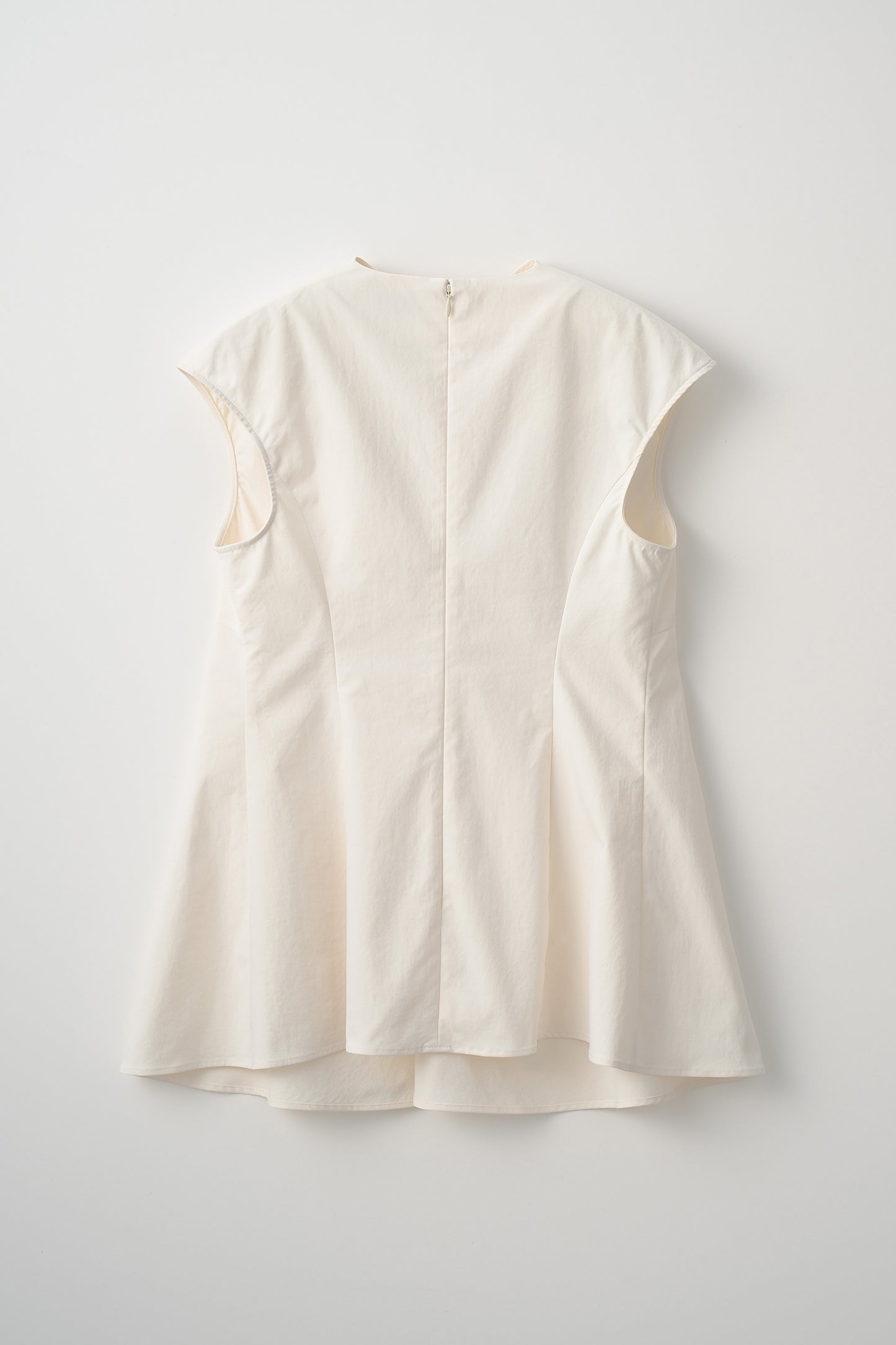 Front twist tops(Ivory)