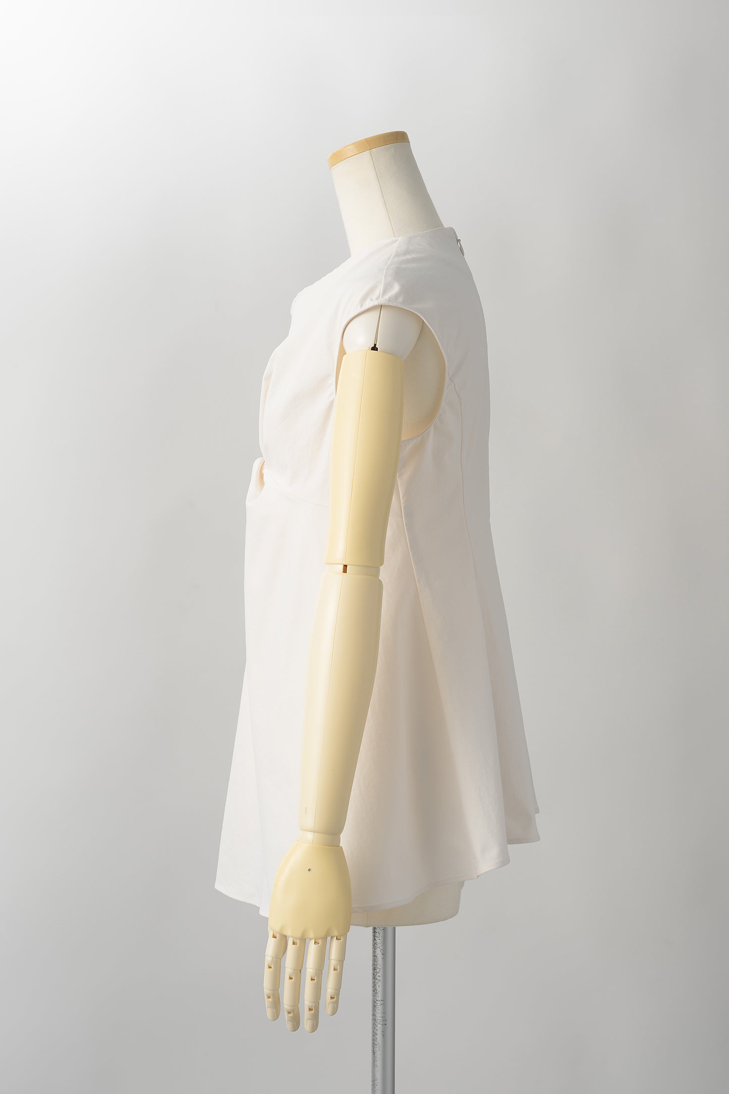 Front twist tops(Ivory)