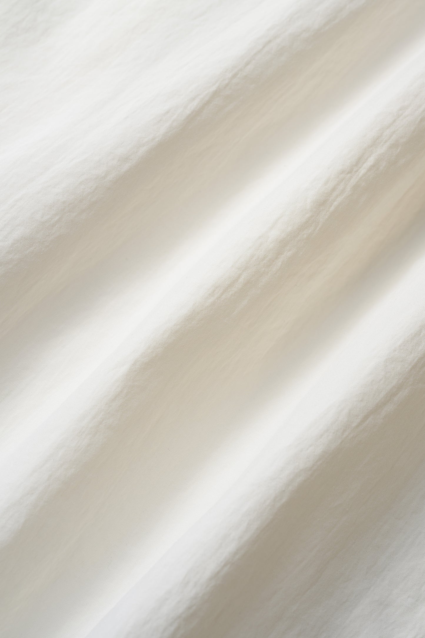 Petal collar shirt(White)